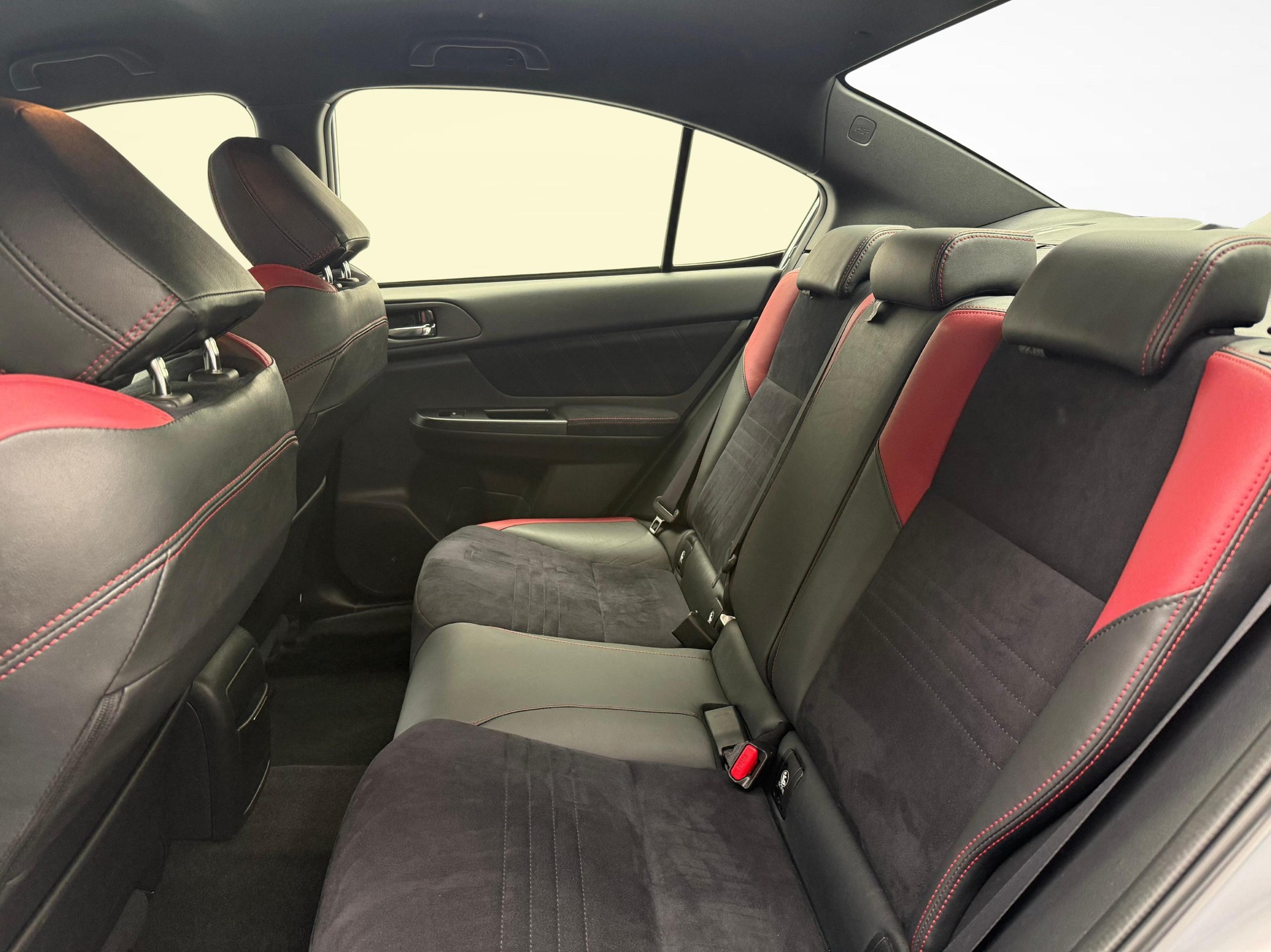 SUBARU WRX STI 2.5 T Sport-image-10