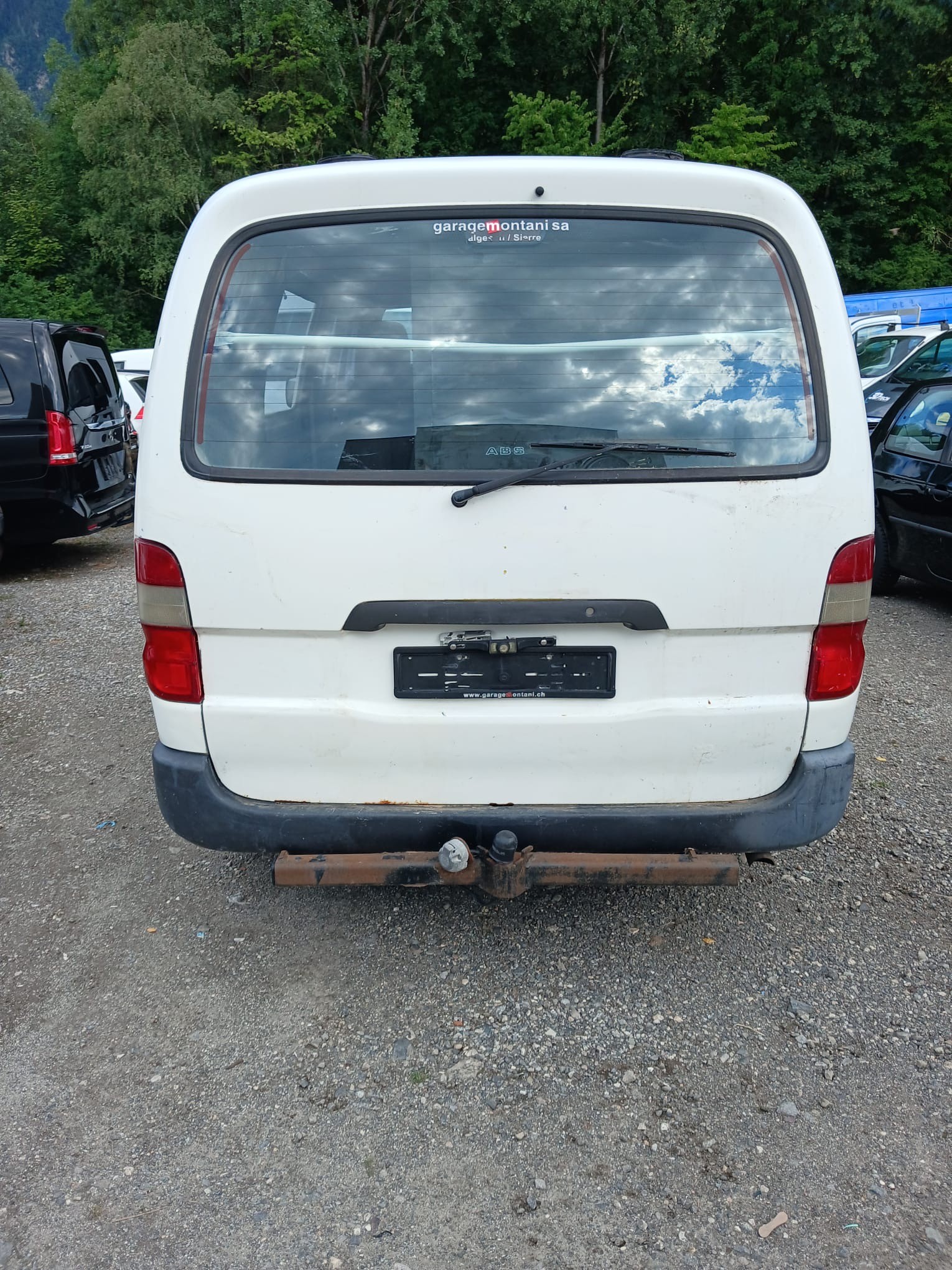 TOYOTA Hiace D-4D Kombi 4WD SWB-image-1