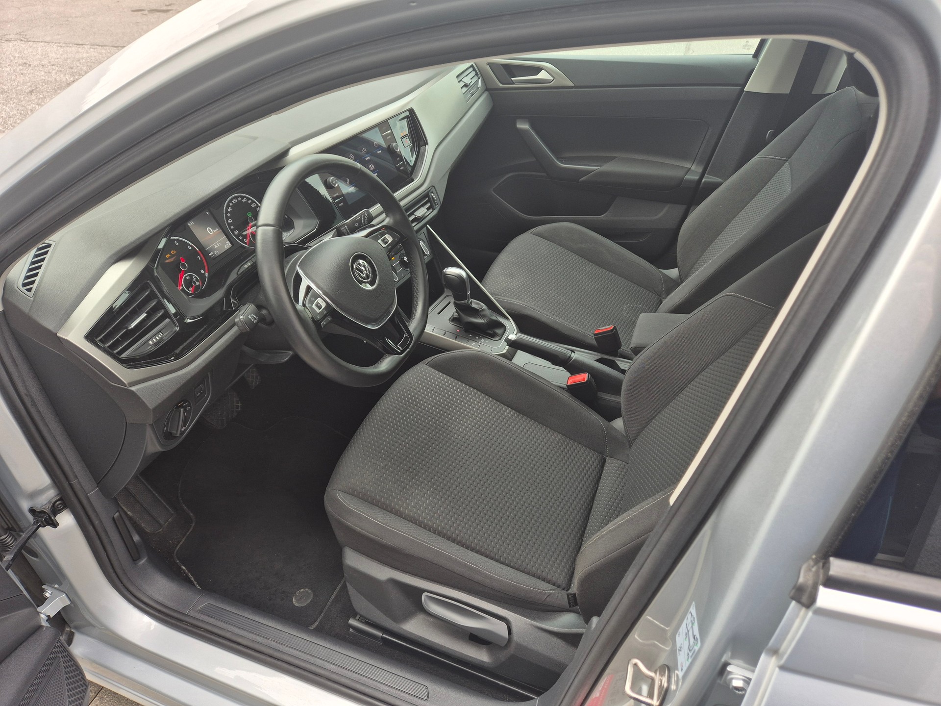 VW Polo 1.0 TSI BMT Comfortline DSG-image-6