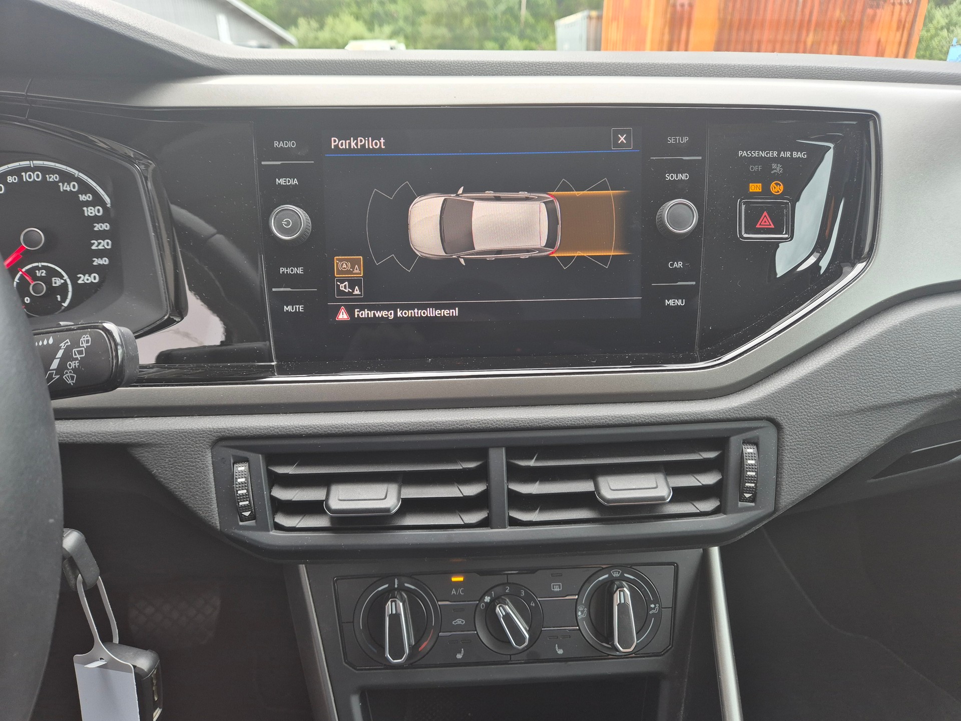 VW Polo 1.0 TSI BMT Comfortline DSG-image-10