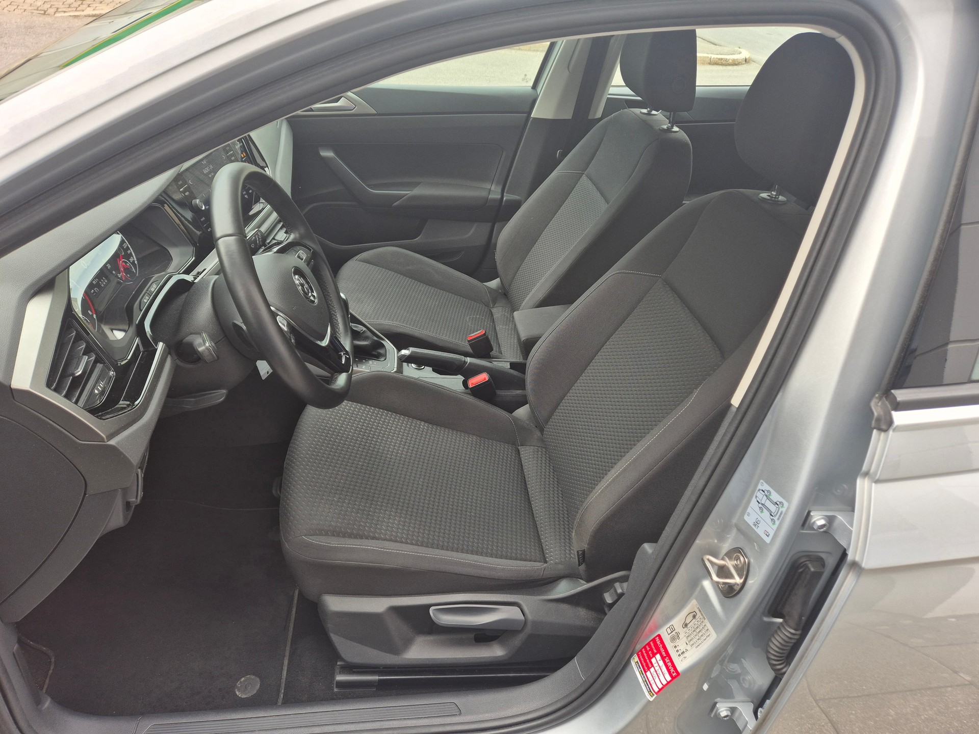 VW Polo 1.0 TSI BMT Comfortline DSG-image-7