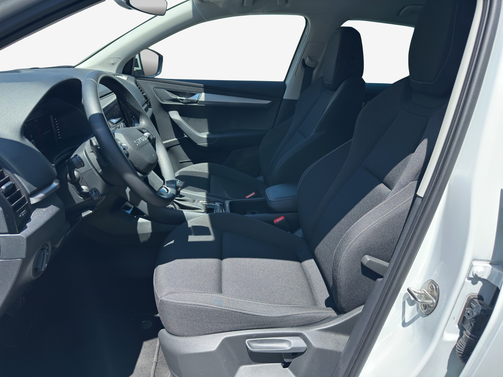 SKODA Karoq 2.0 TDI CR Selection 4x4 DSG-image-7