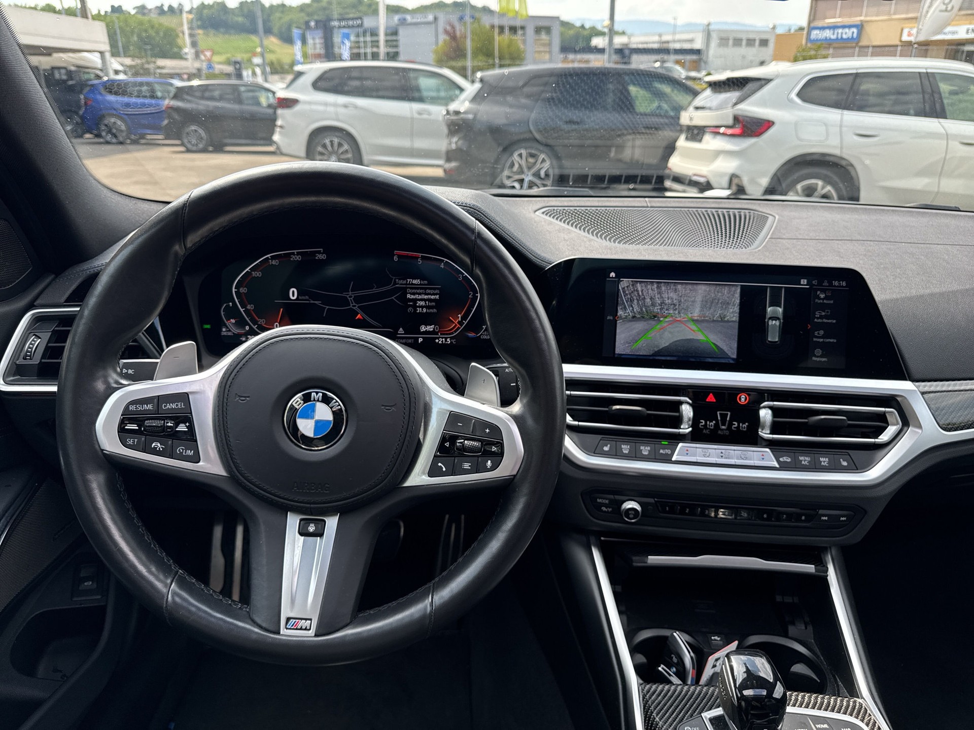 BMW 320d xDrive 48V Touring M Sport Steptronic-image-11