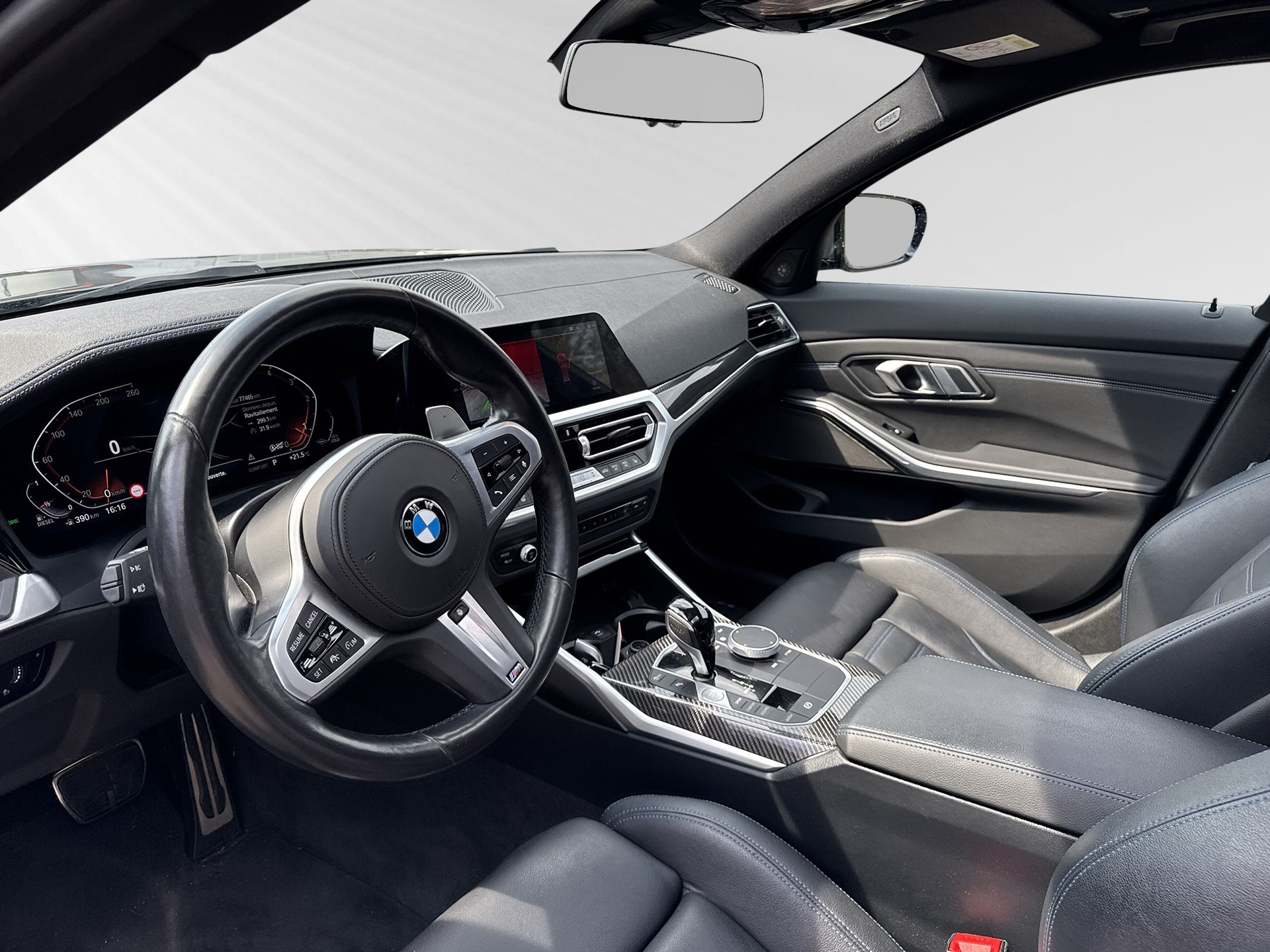BMW 320d xDrive 48V Touring M Sport Steptronic-image-3