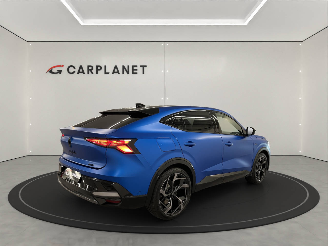 RENAULT Rafale 1.2 E-Tech Plug-in Atelier Alpine-image-3