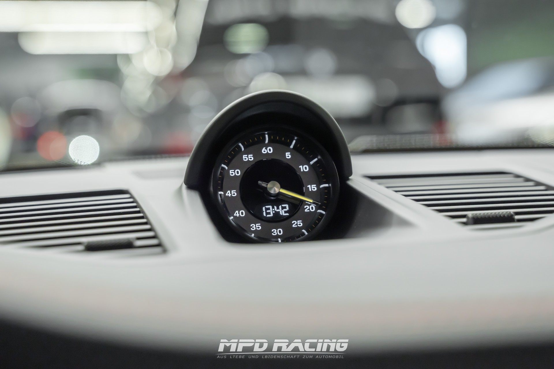 PORSCHE 911 GT3 PDK Leichtbau-image-25