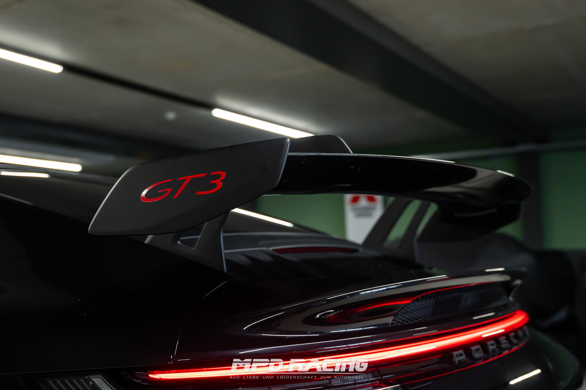PORSCHE 911 GT3 PDK Leichtbau-image-9
