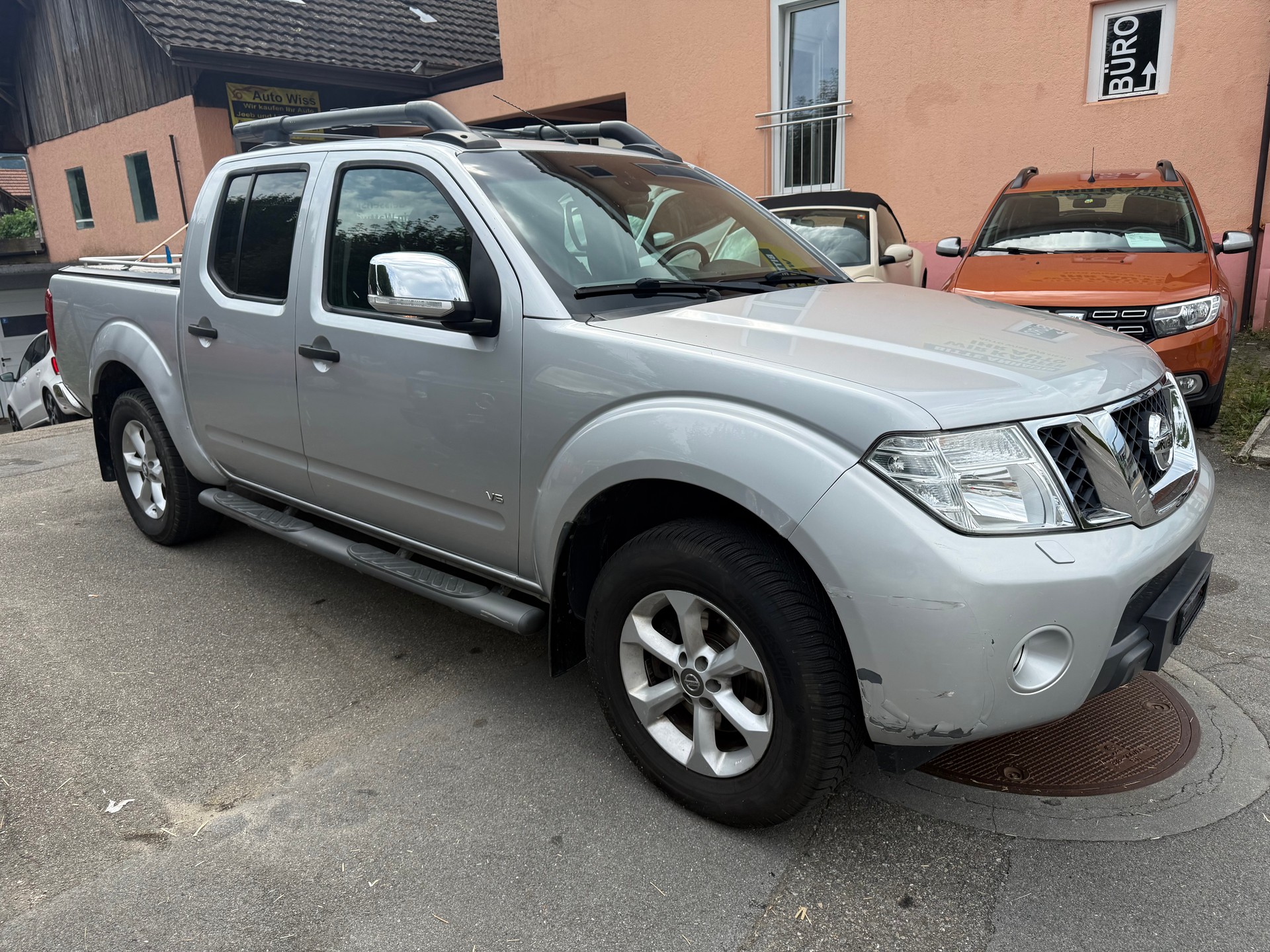 NISSAN Navara V6 Double Cab LE 3.0 dCi 4WD Automat-showroom-element-2