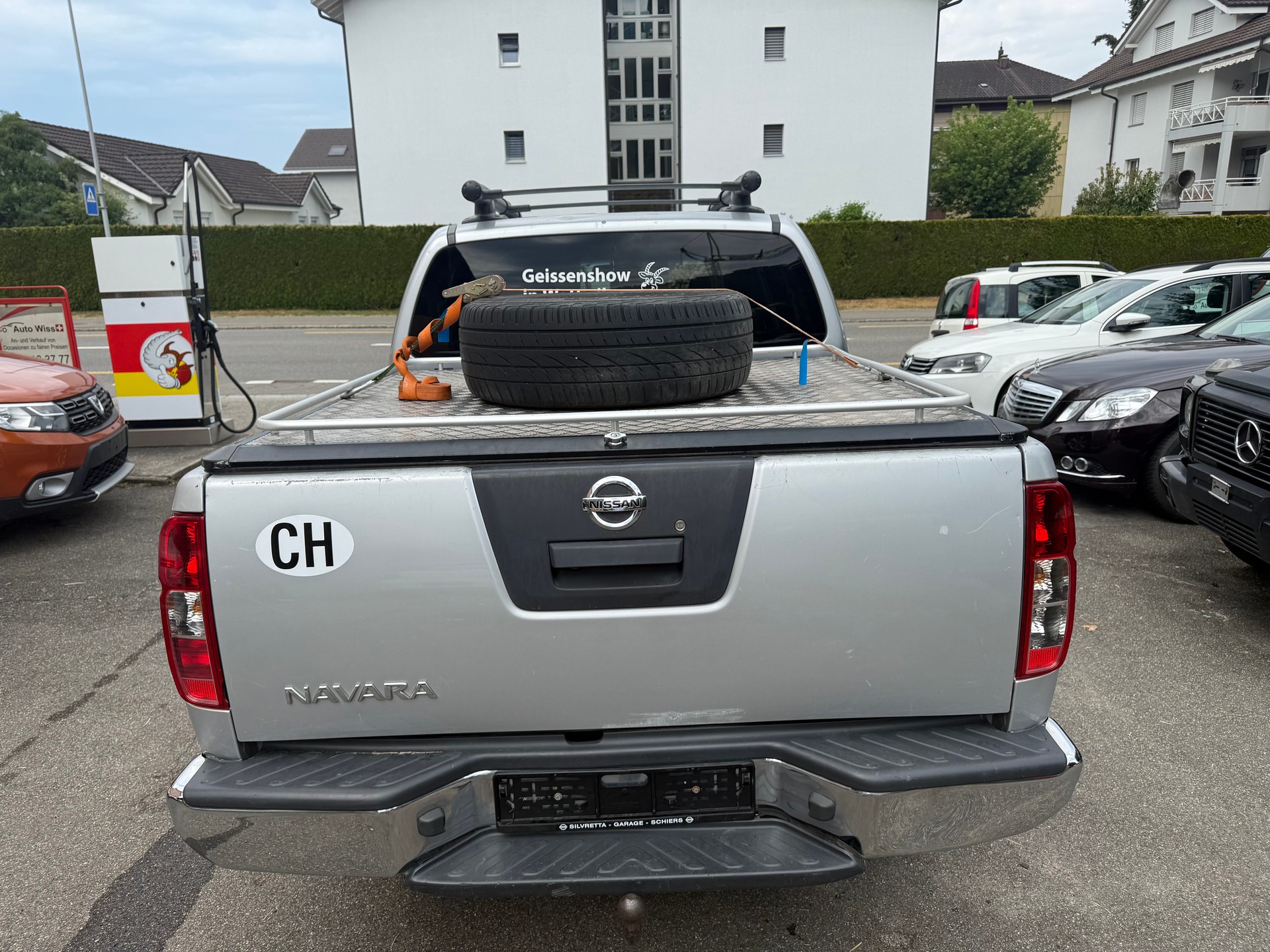 NISSAN Navara V6 Double Cab LE 3.0 dCi 4WD Automat-image-4