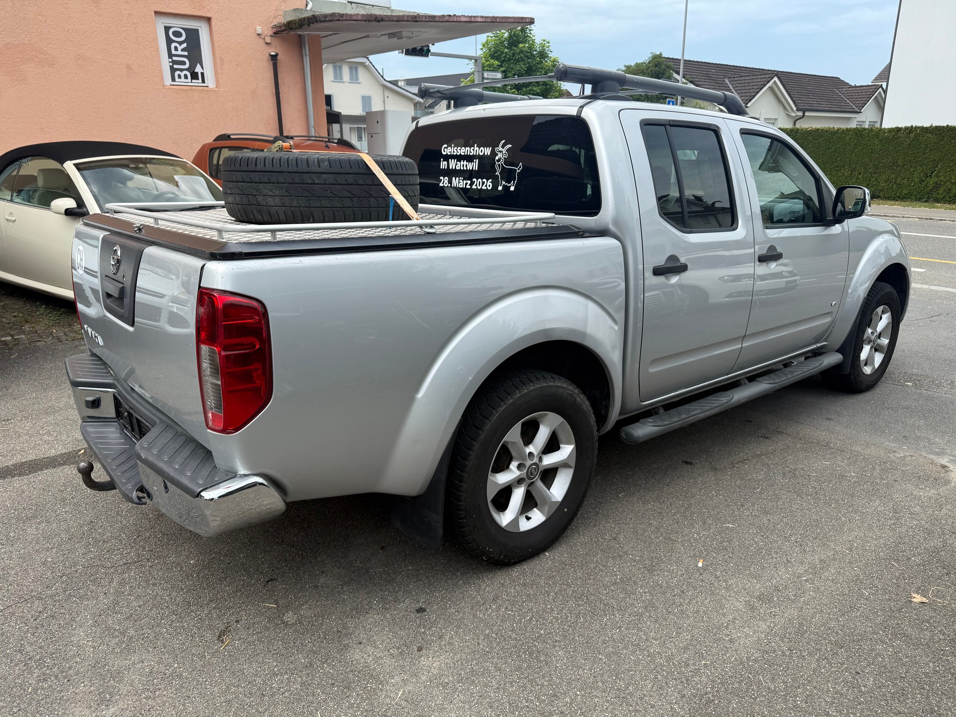 NISSAN Navara V6 Double Cab LE 3.0 dCi 4WD Automat-showroom-element-3