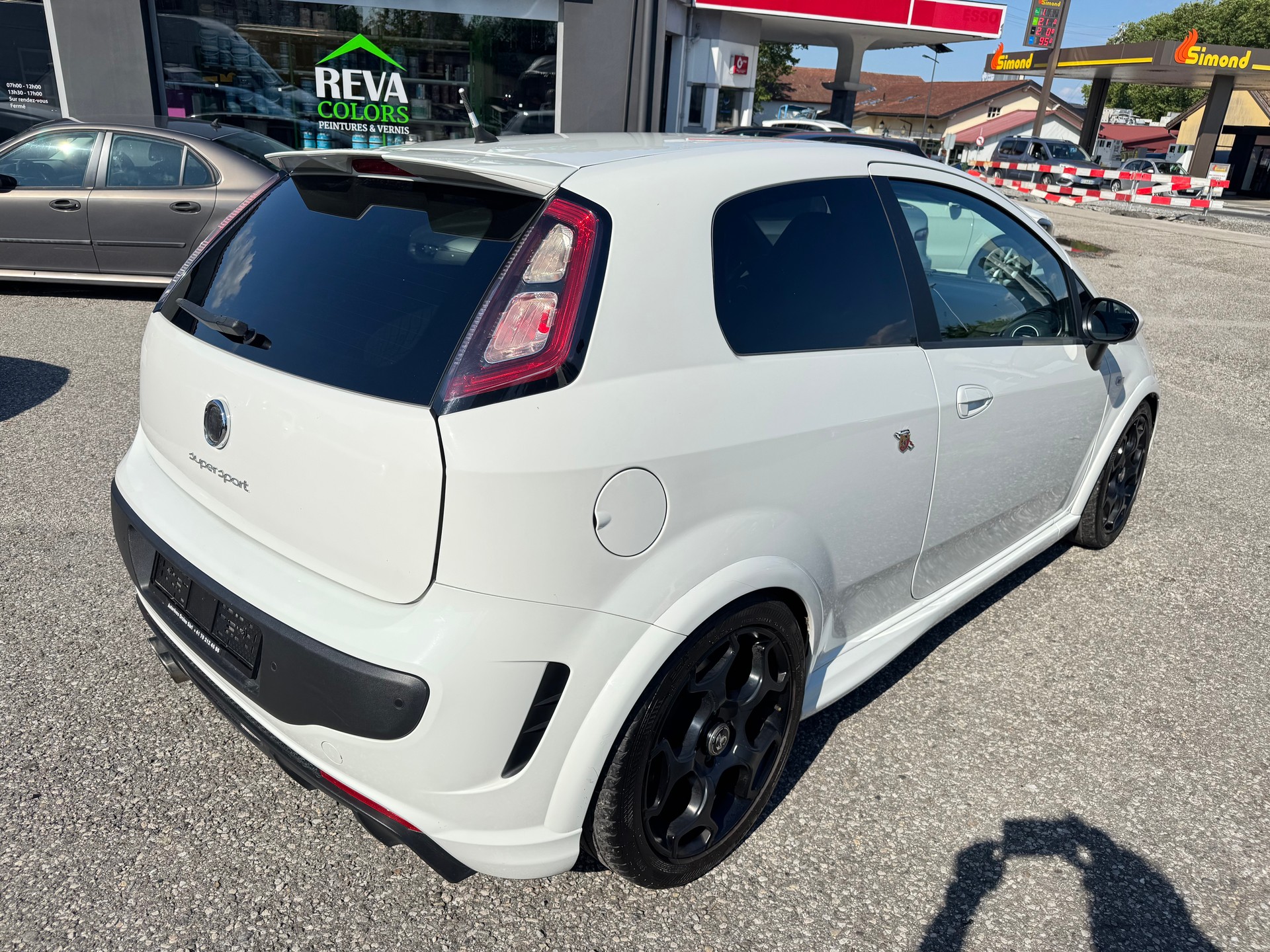 FIAT Punto 1.4 16V Turbo Abarth Supersport-showroom-element-3