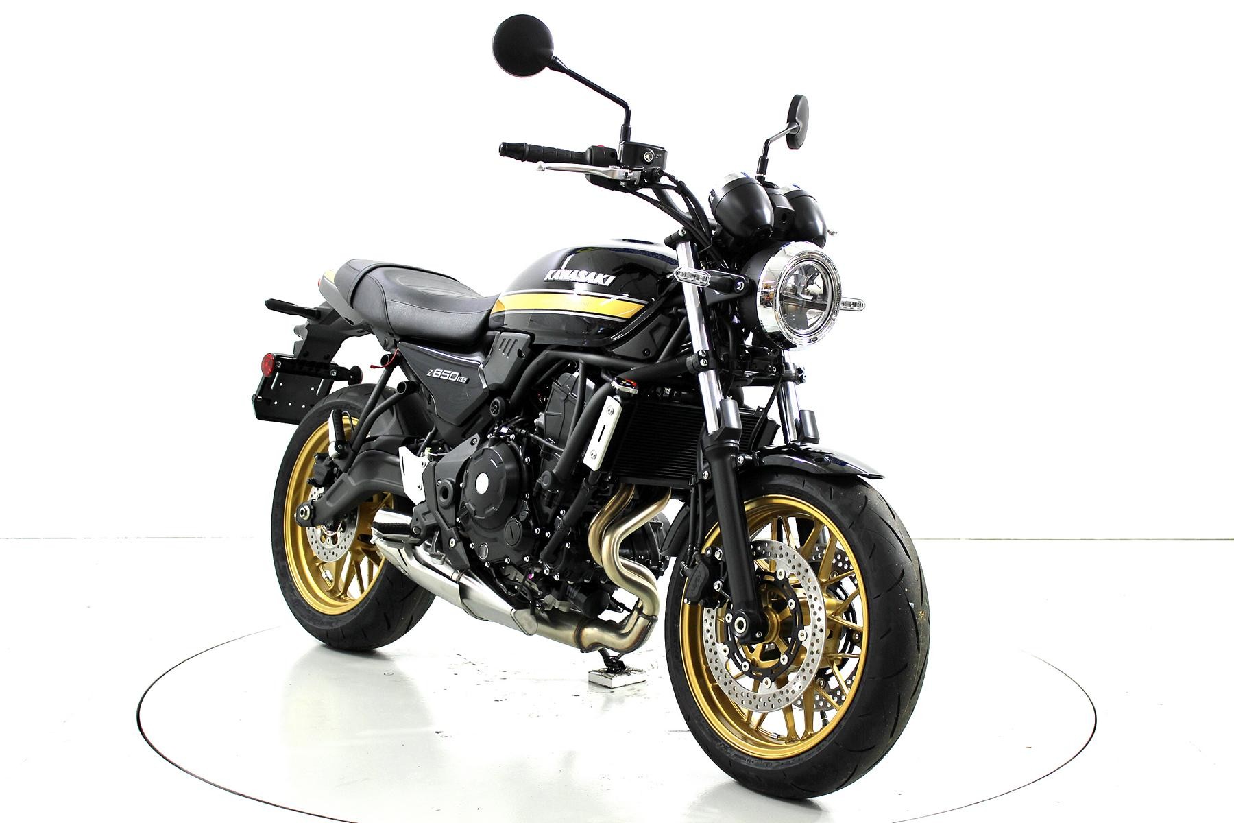 KAWASAKI Z 650 RS ABS-showroom-element-1
