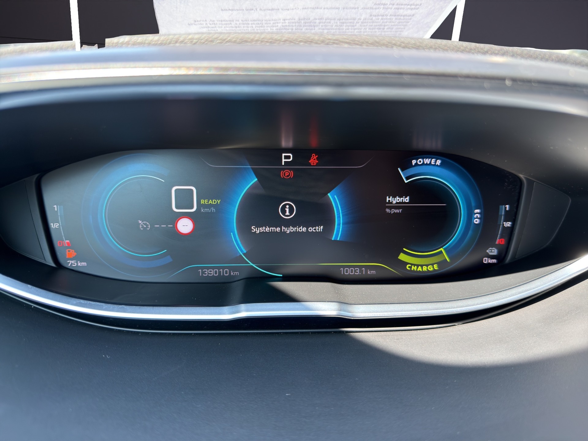 PEUGEOT 3008 1.6 PHEV Allure Pack-image-8