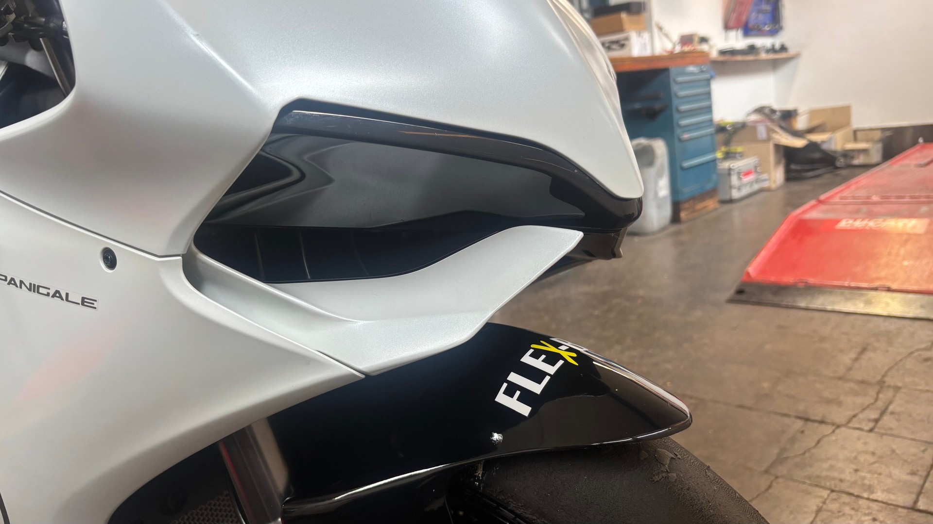 DUCATI Panigale 899 Race Bike-image-5
