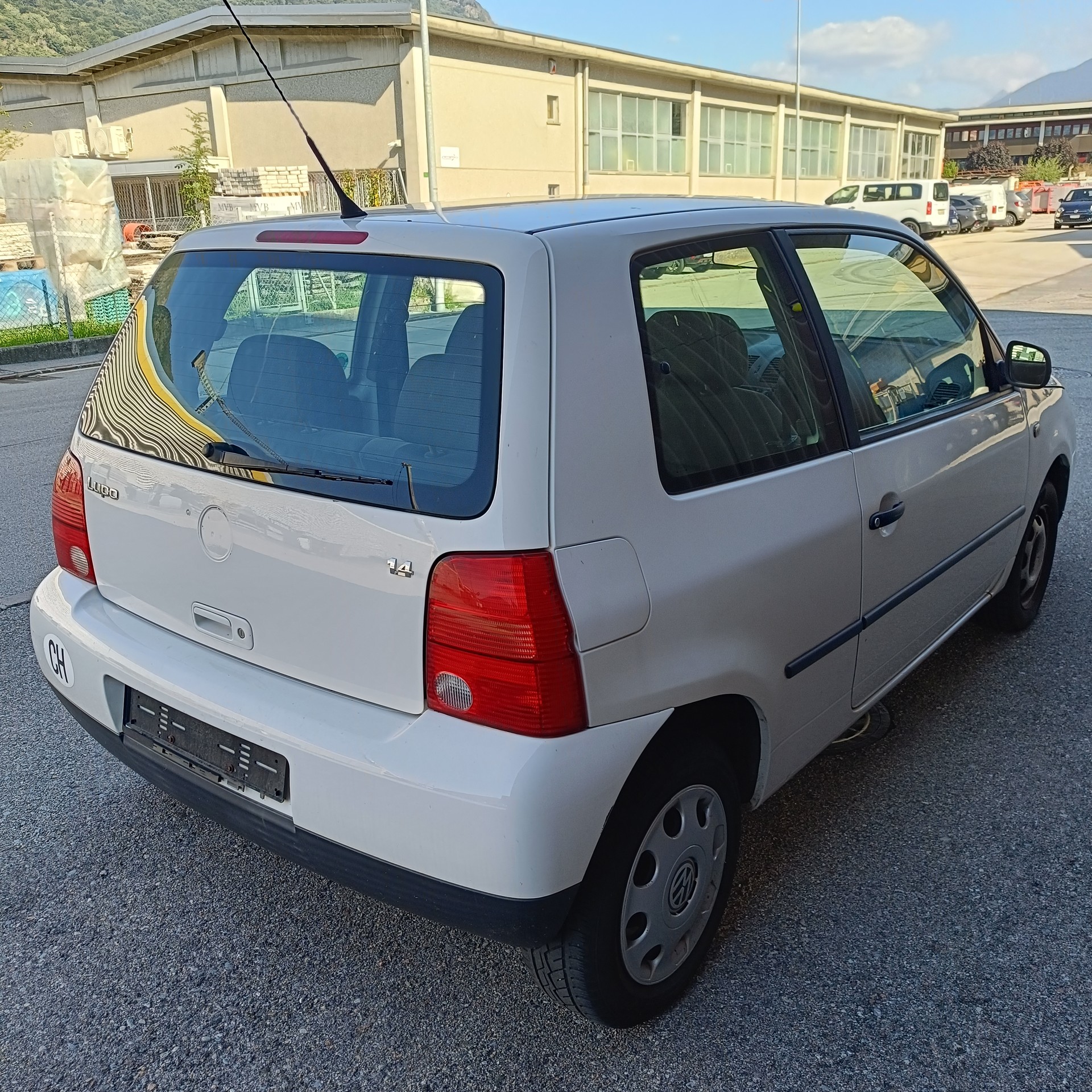 VW Lupo 75 Trendline-image-2