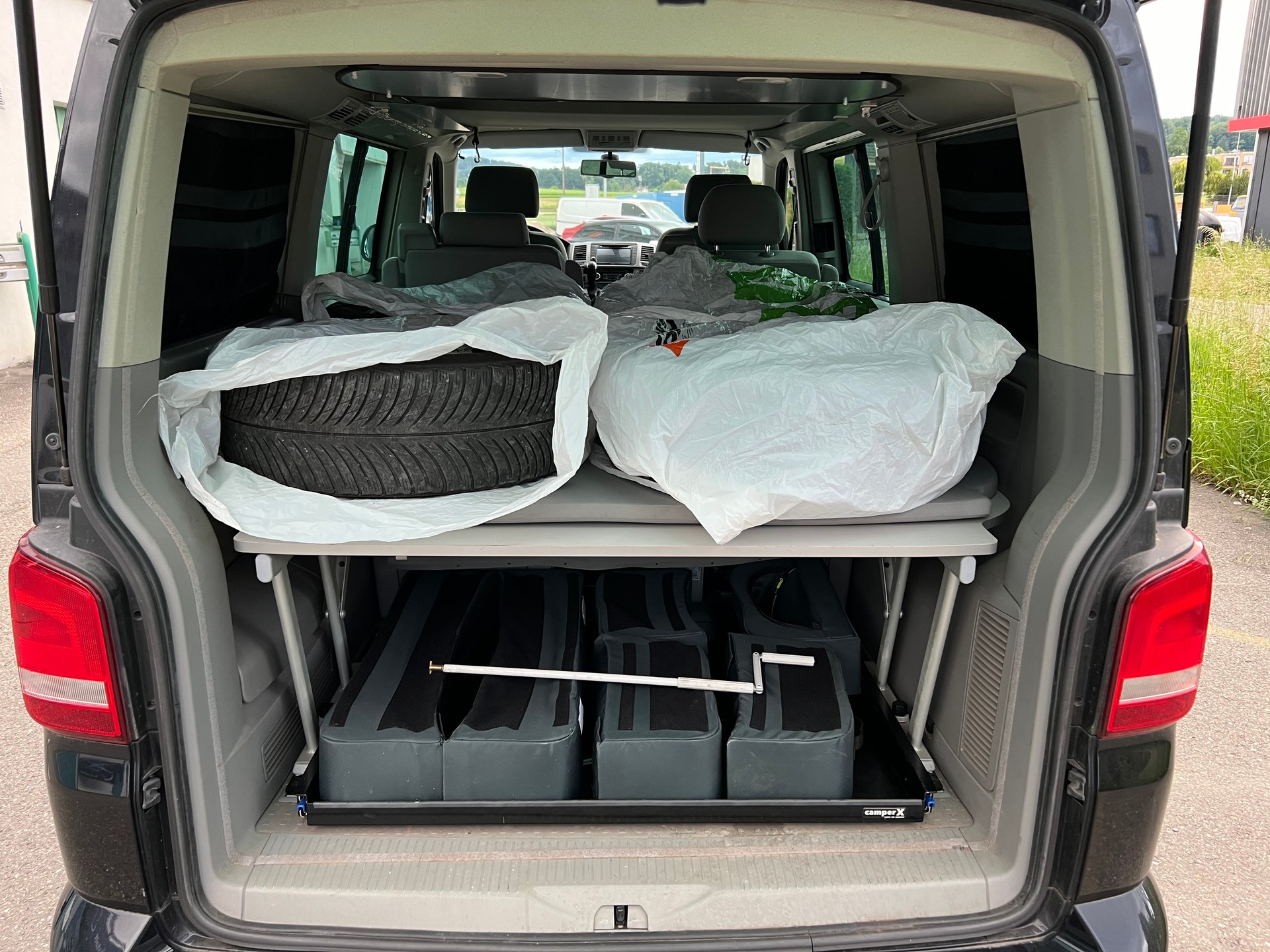VW T5 California 2.0 Bi-TDI Beach Edition 4Motion DSG-image-8