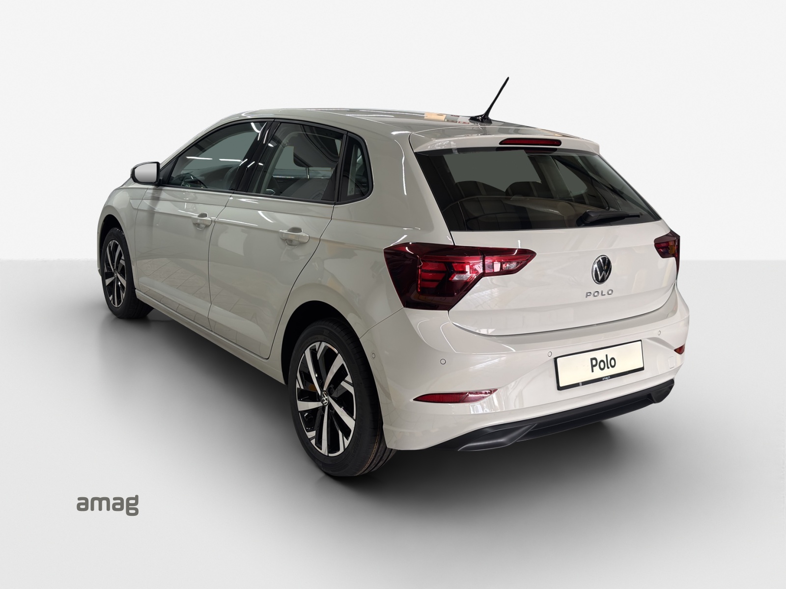 VW Polo 1.0 TSI Life DSG-image-2
