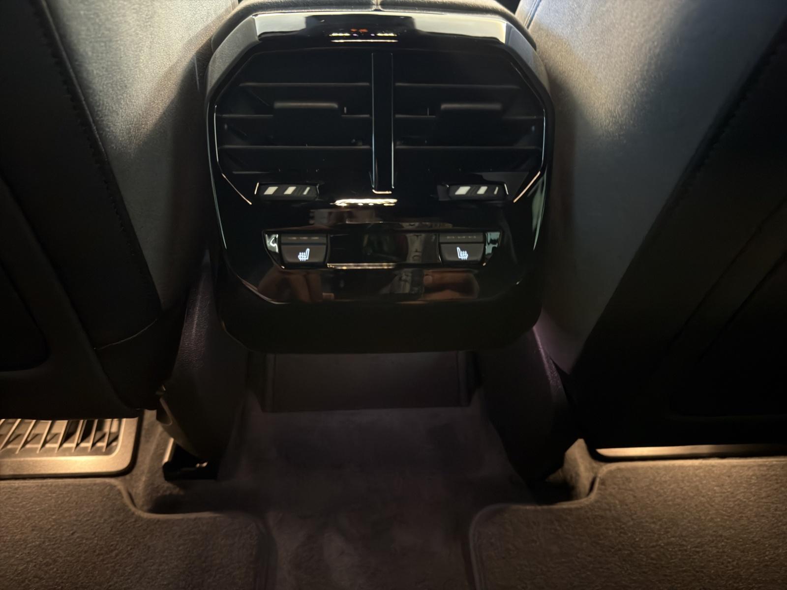 BMW iX xDrive60-image-20