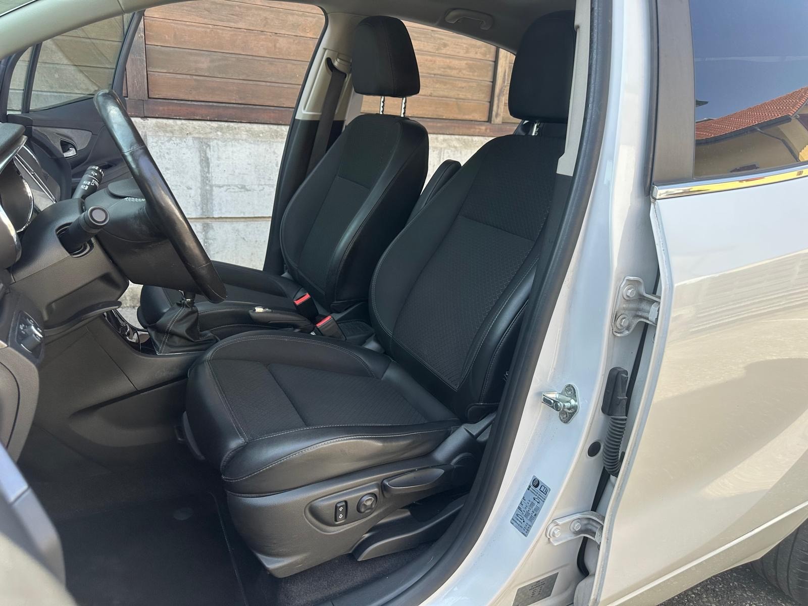 OPEL Mokka X 1.4i 16V Turbo Excellence 4WD-image-8