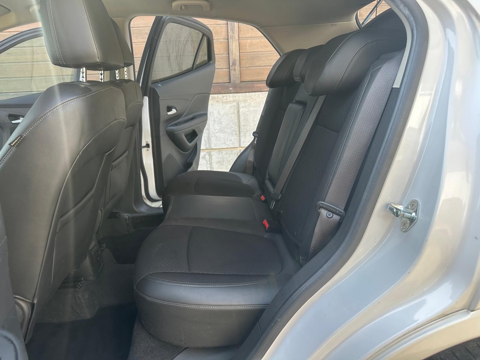 OPEL Mokka X 1.4i 16V Turbo Excellence 4WD-image-10