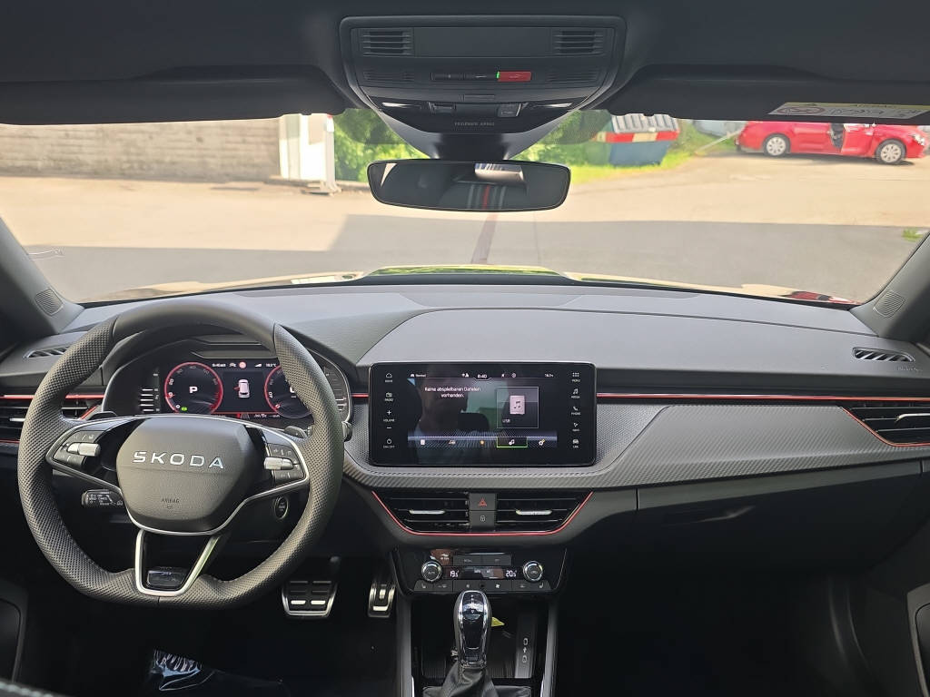 SKODA Kamiq 1.5 TSI Monte Carlo DSG-image-22