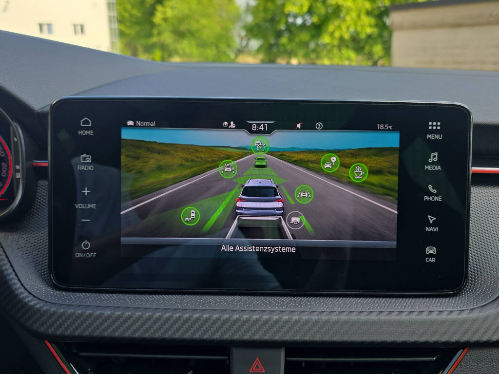 SKODA Kamiq 1.5 TSI Monte Carlo DSG-image-24