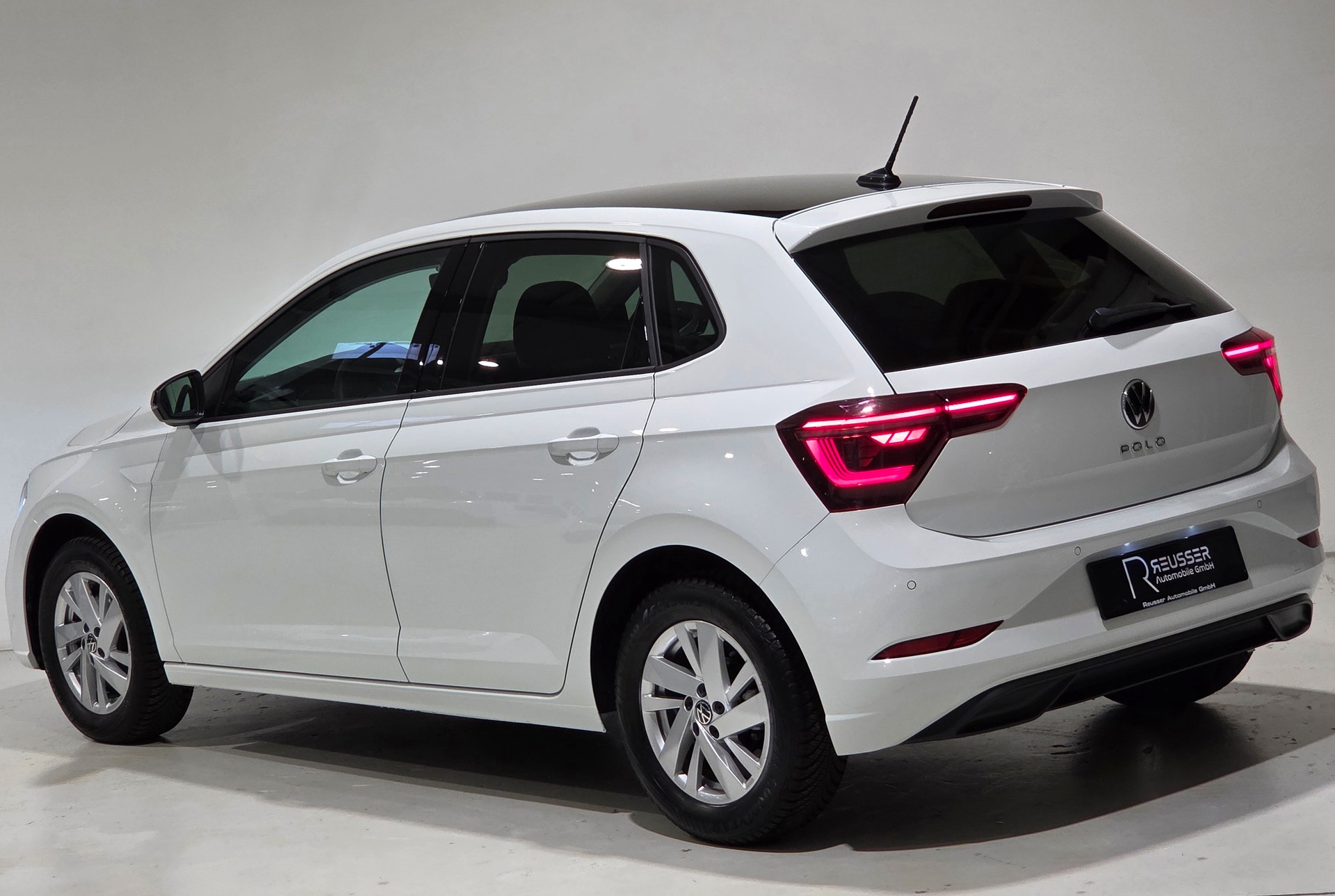 VW Polo 1.0 TSI Style DSG-image-2
