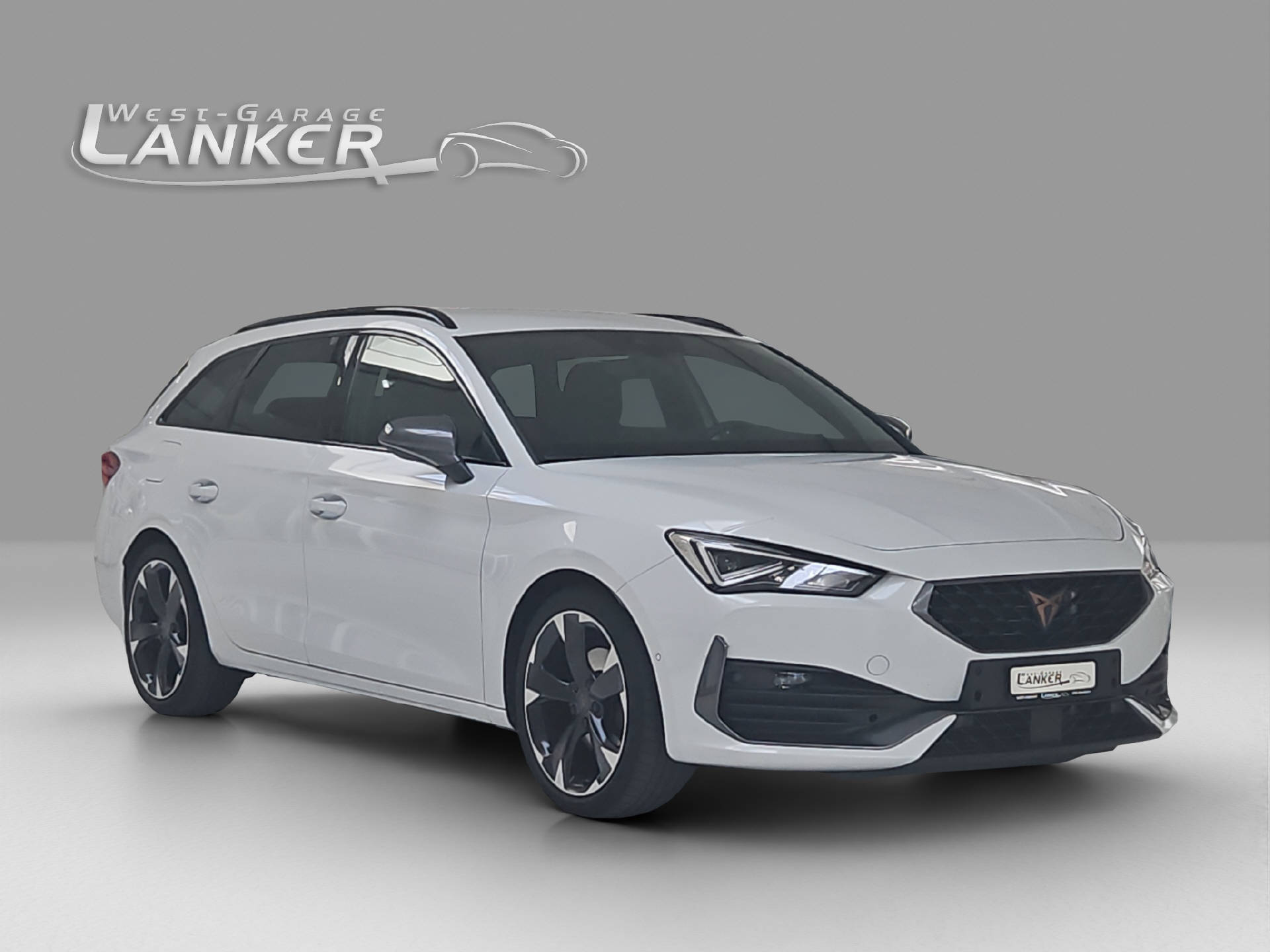 CUPRA Leon ST 1.5 eTSI DSG-image-1