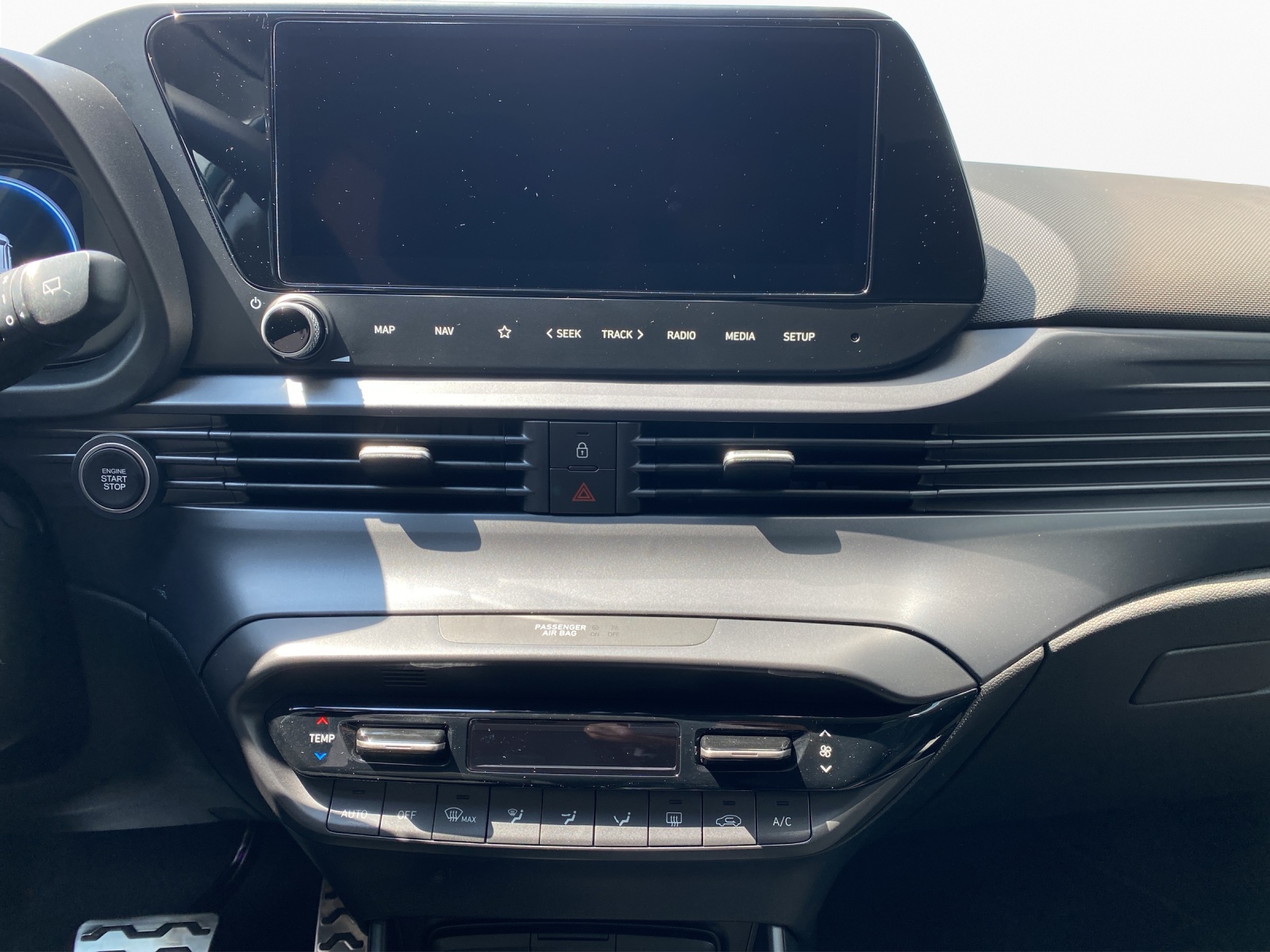 HYUNDAI Bayon 1.0 T-GDi Amplia-image-14