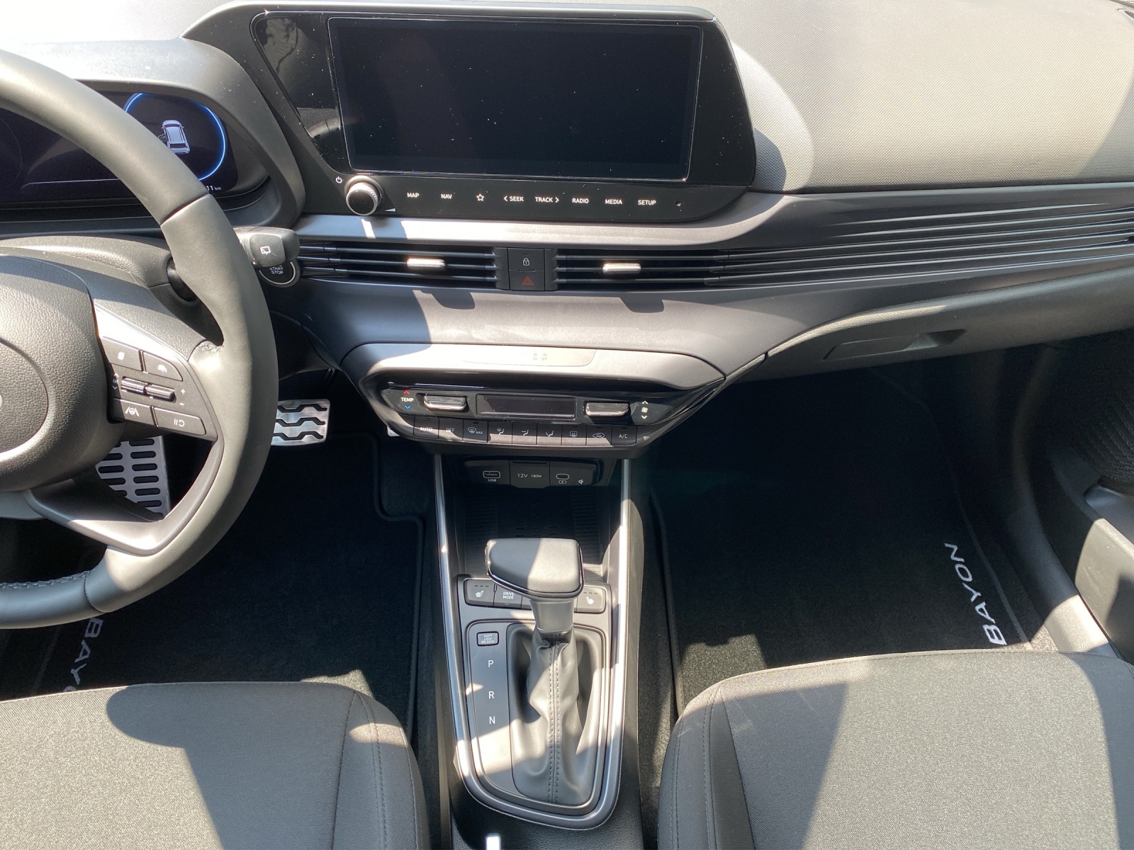HYUNDAI Bayon 1.0 T-GDi Amplia-image-13