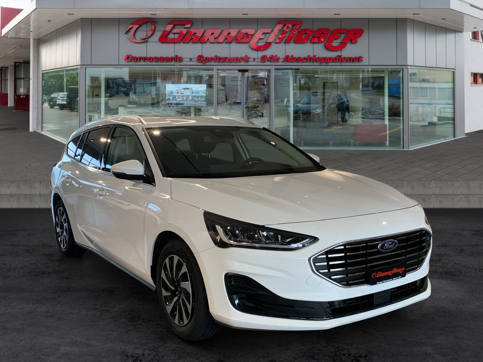 FORD Focus SW 1.0i EcoB Hybrid 155 Titanium-image-2