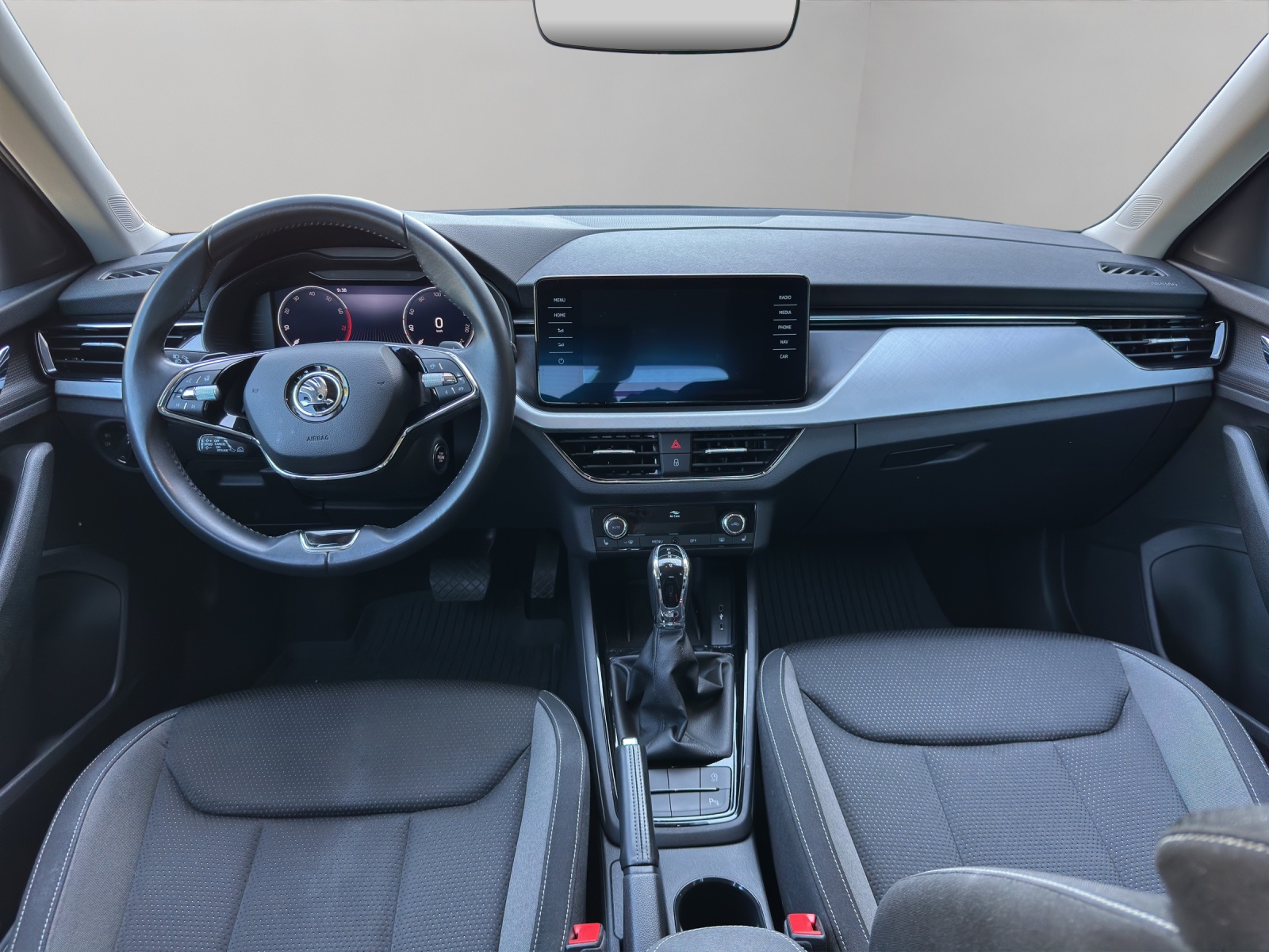 SKODA Kamiq 1.0 TSI Tour DSG-image-9