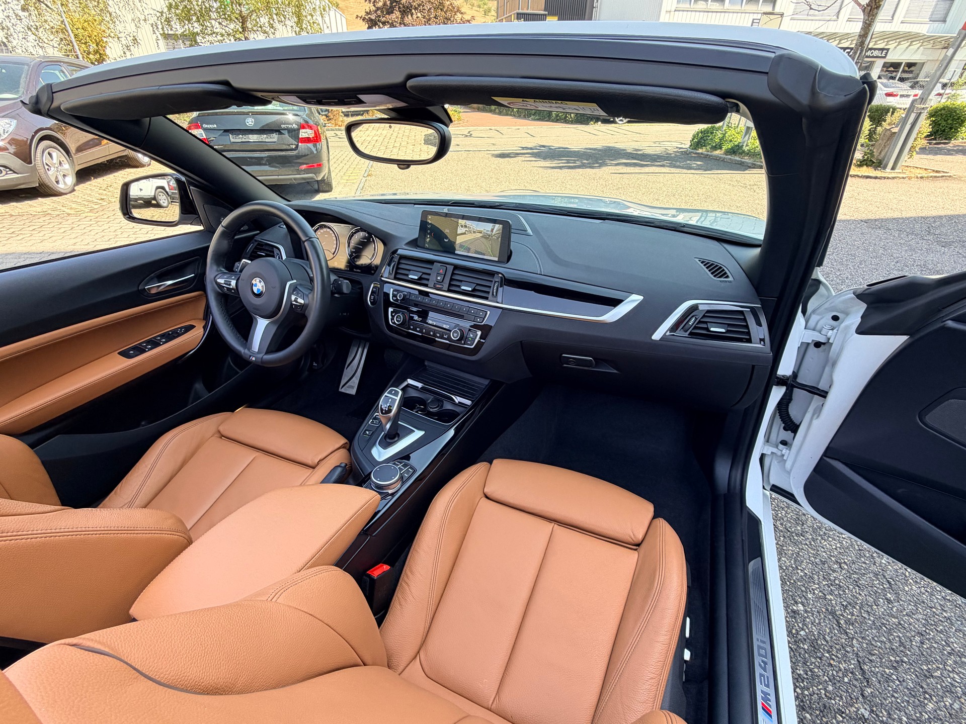 BMW M240i xDrive Steptronic-image-13
