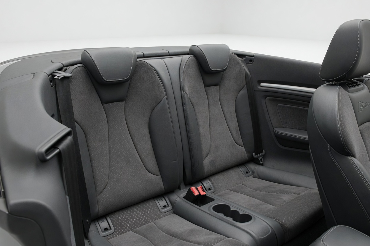 AUDI A3 Cabriolet 1.8 TFSI Ambiente S-LINE-image-15