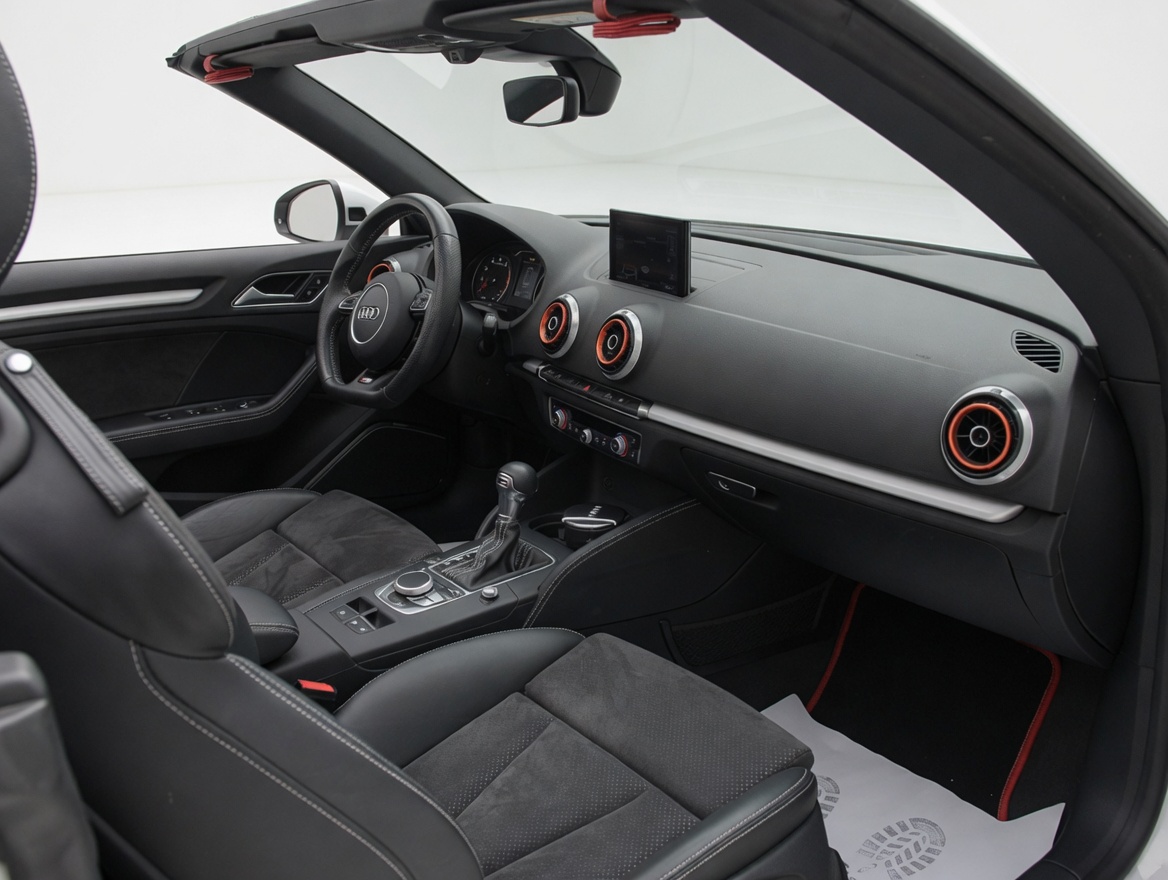 AUDI A3 Cabriolet 1.8 TFSI Ambiente S-LINE-image-16