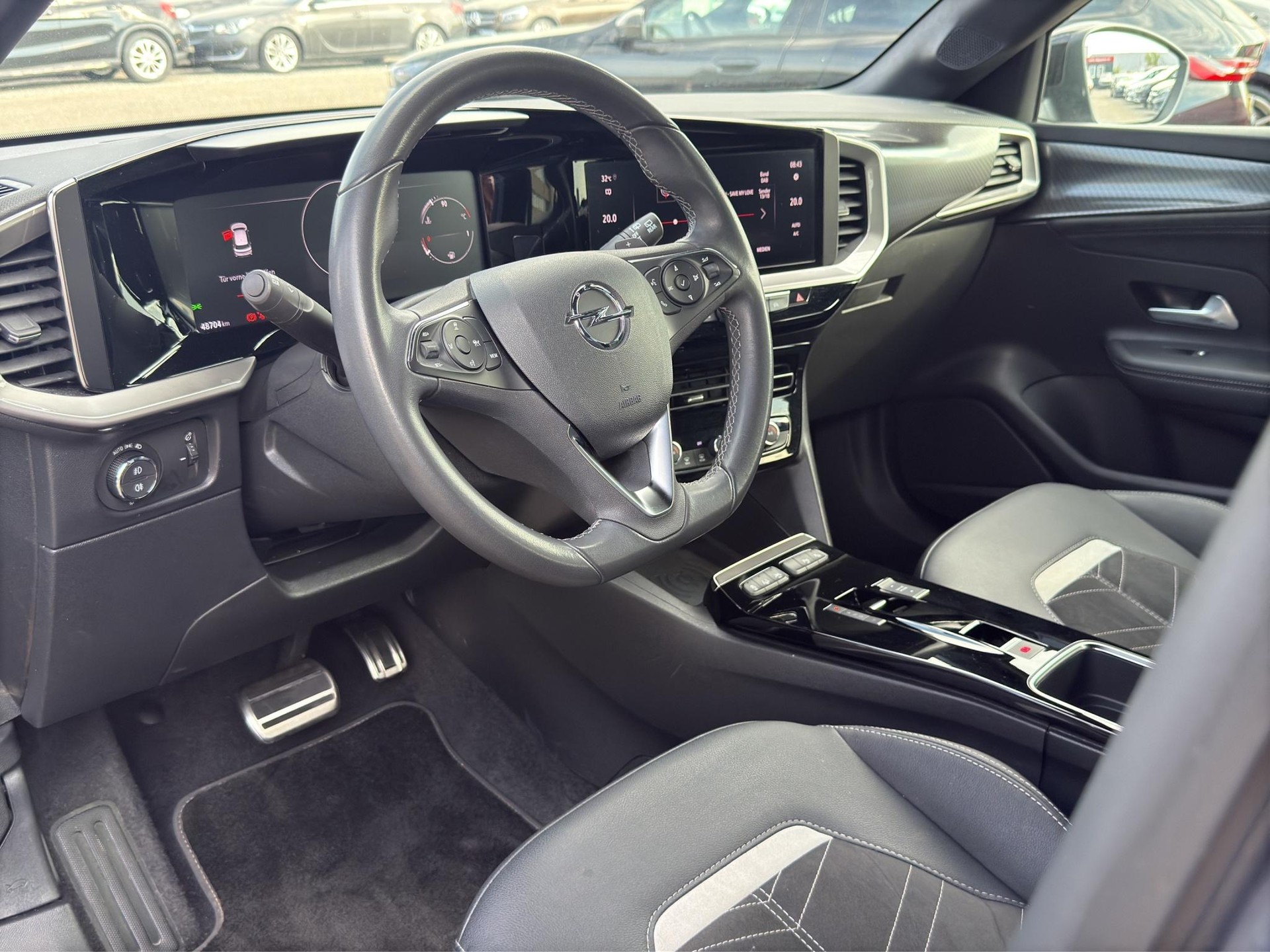 OPEL Mokka 1.2 T 130 Ultimate-image-12