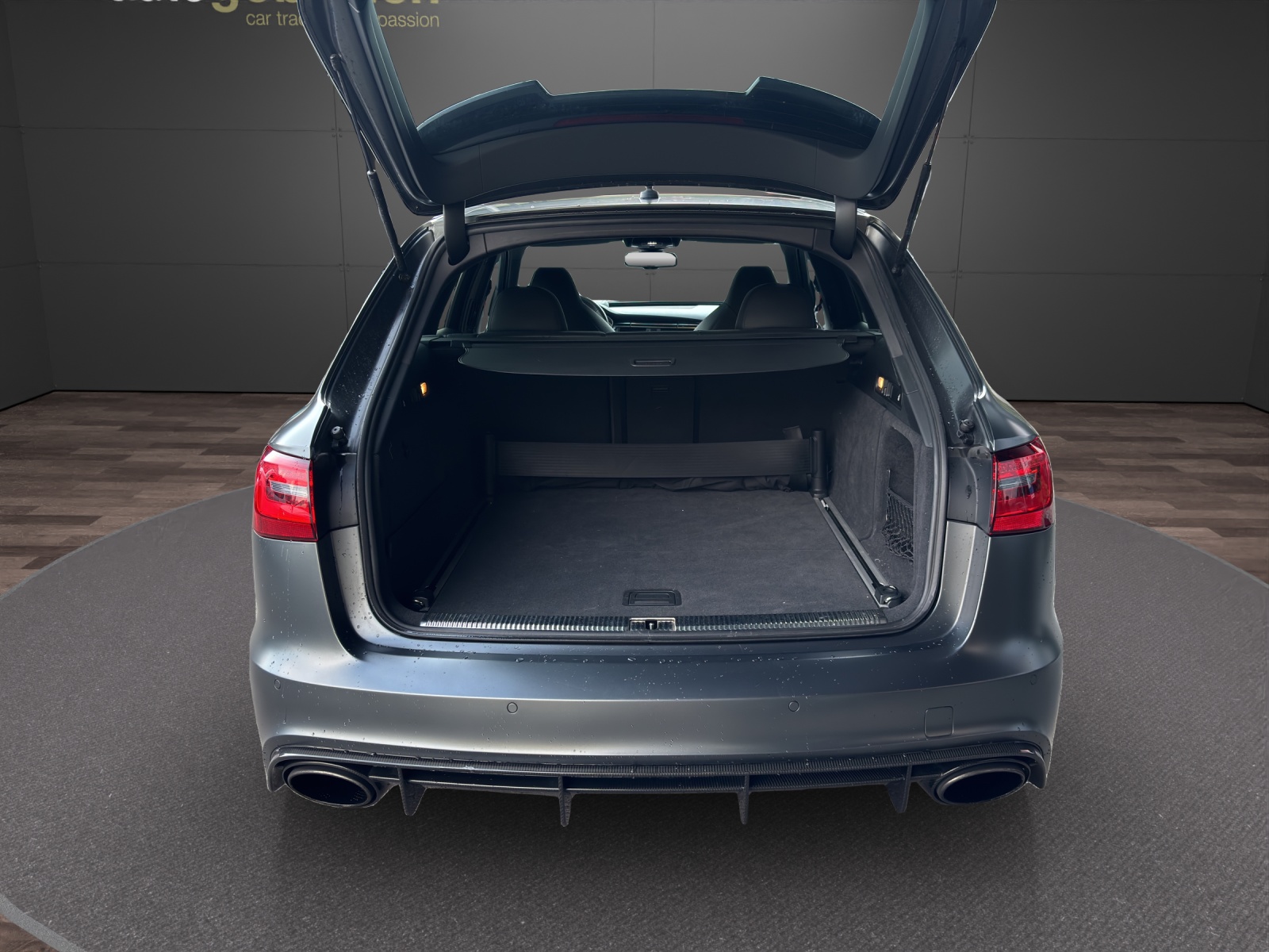 AUDI RS6 Avant 4.0 TFSI V8 quattro Tiptronic-image-13