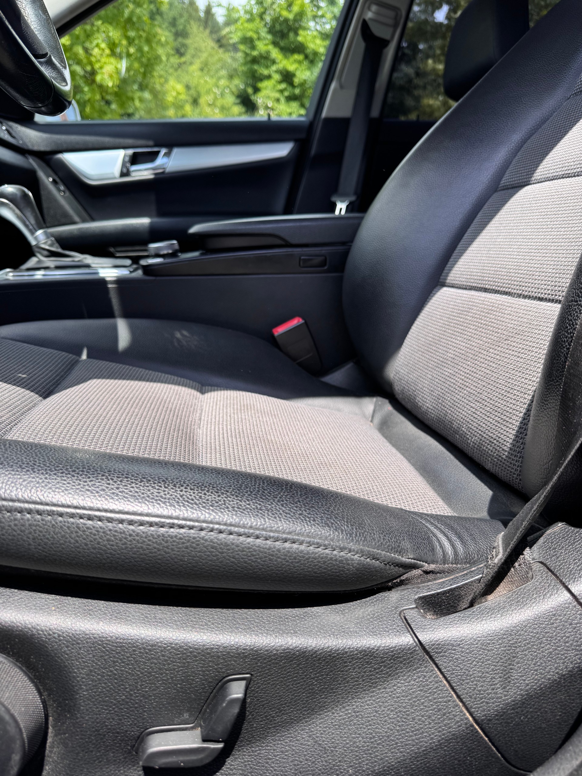 MERCEDES-BENZ C 250 CDI Blue Efficiency Avantgarde-image-5