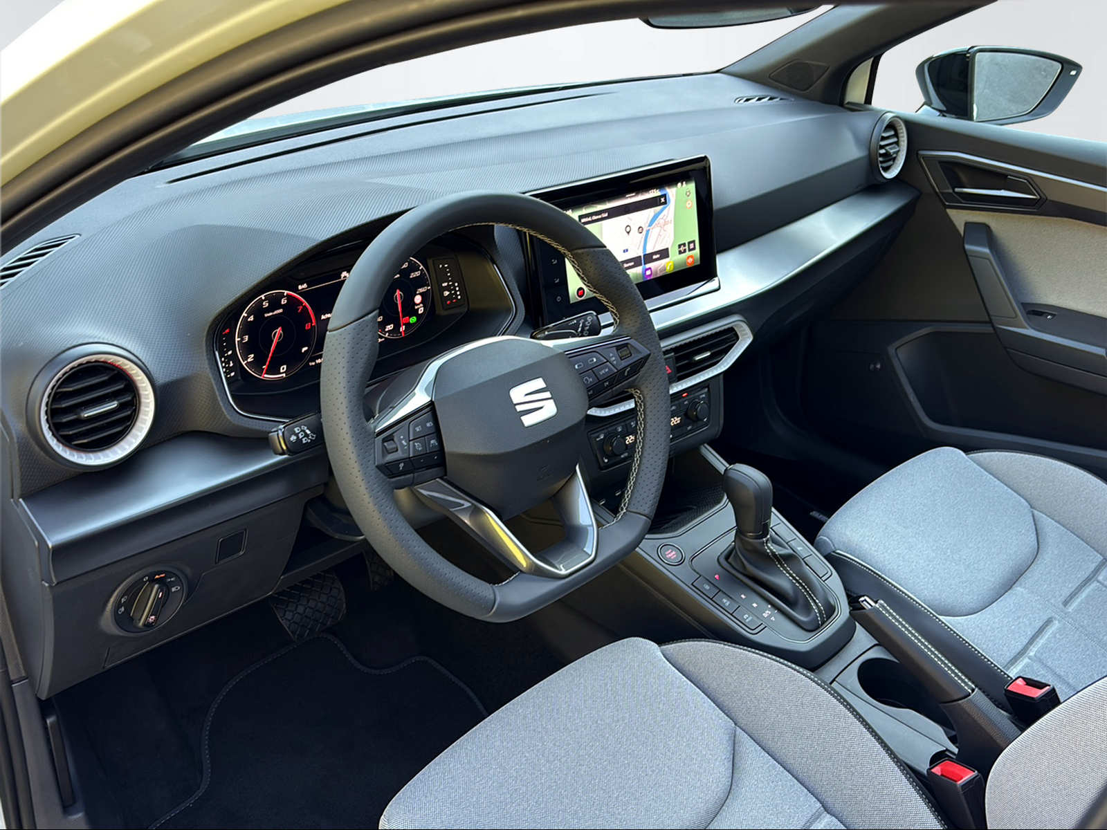 SEAT Ibiza 1.0 TSI 115 Move FR DSG-image-9