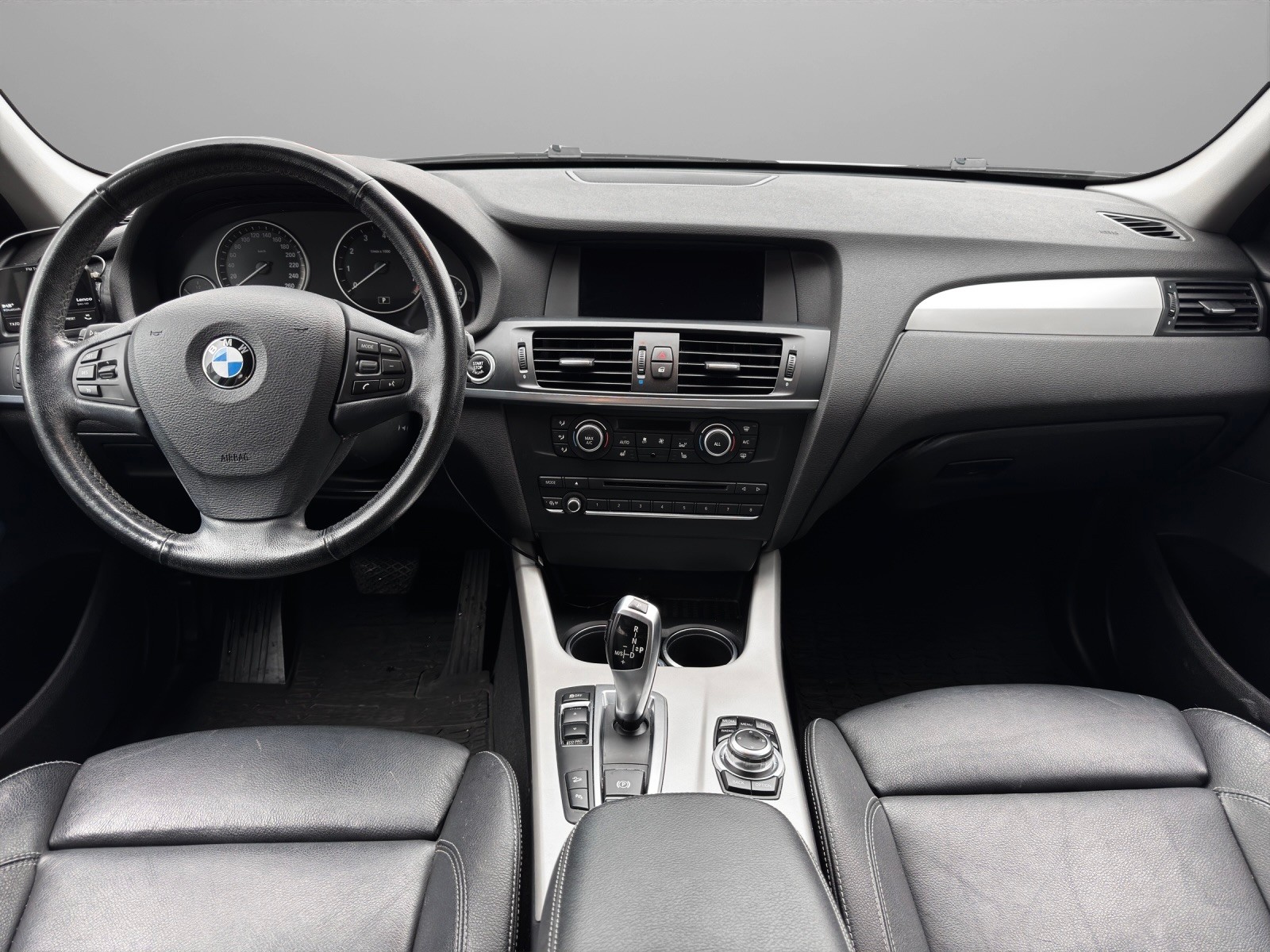 BMW X3 xDrive 20i Steptronic-image-8