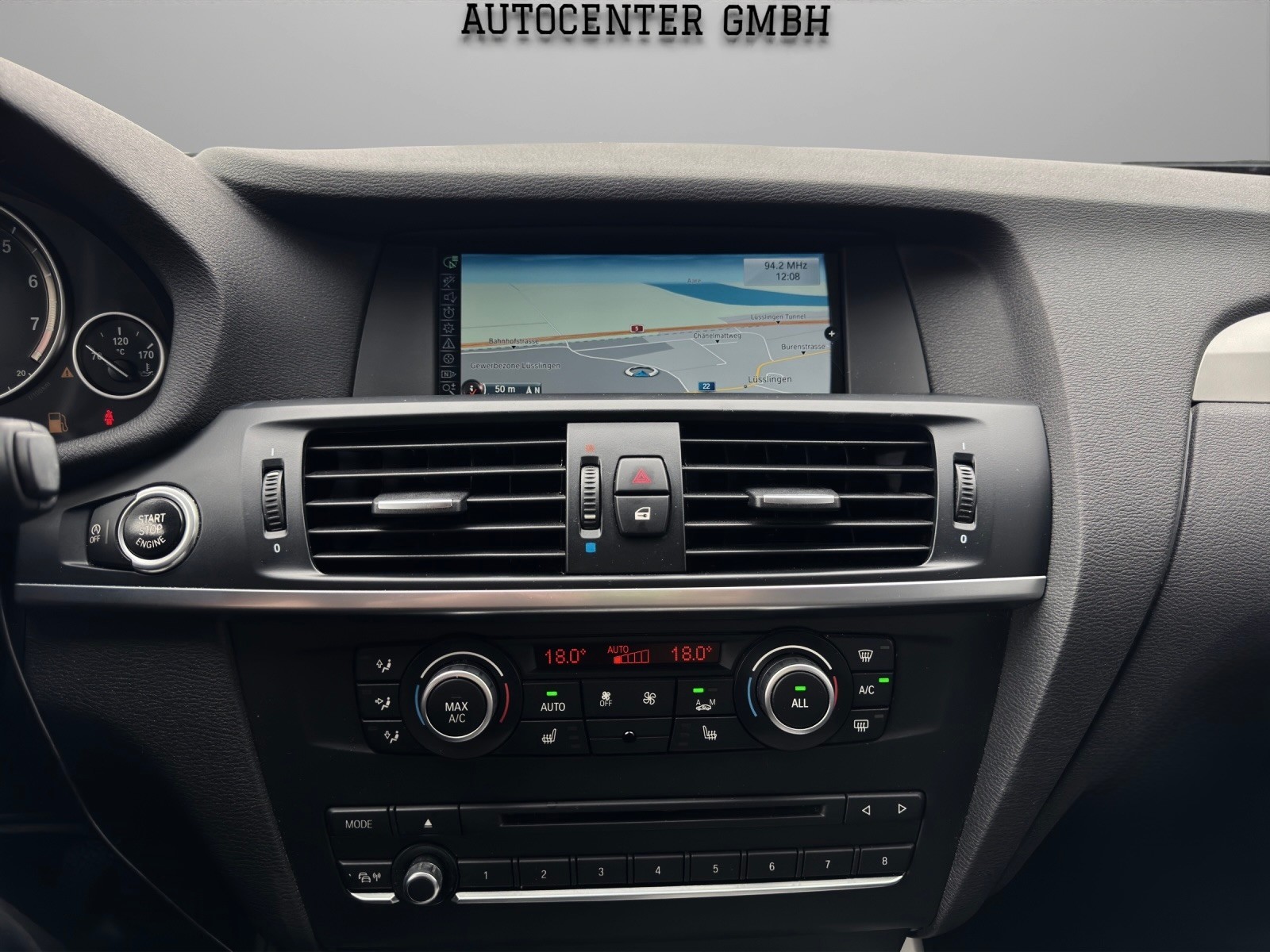 BMW X3 xDrive 20i Steptronic-image-12