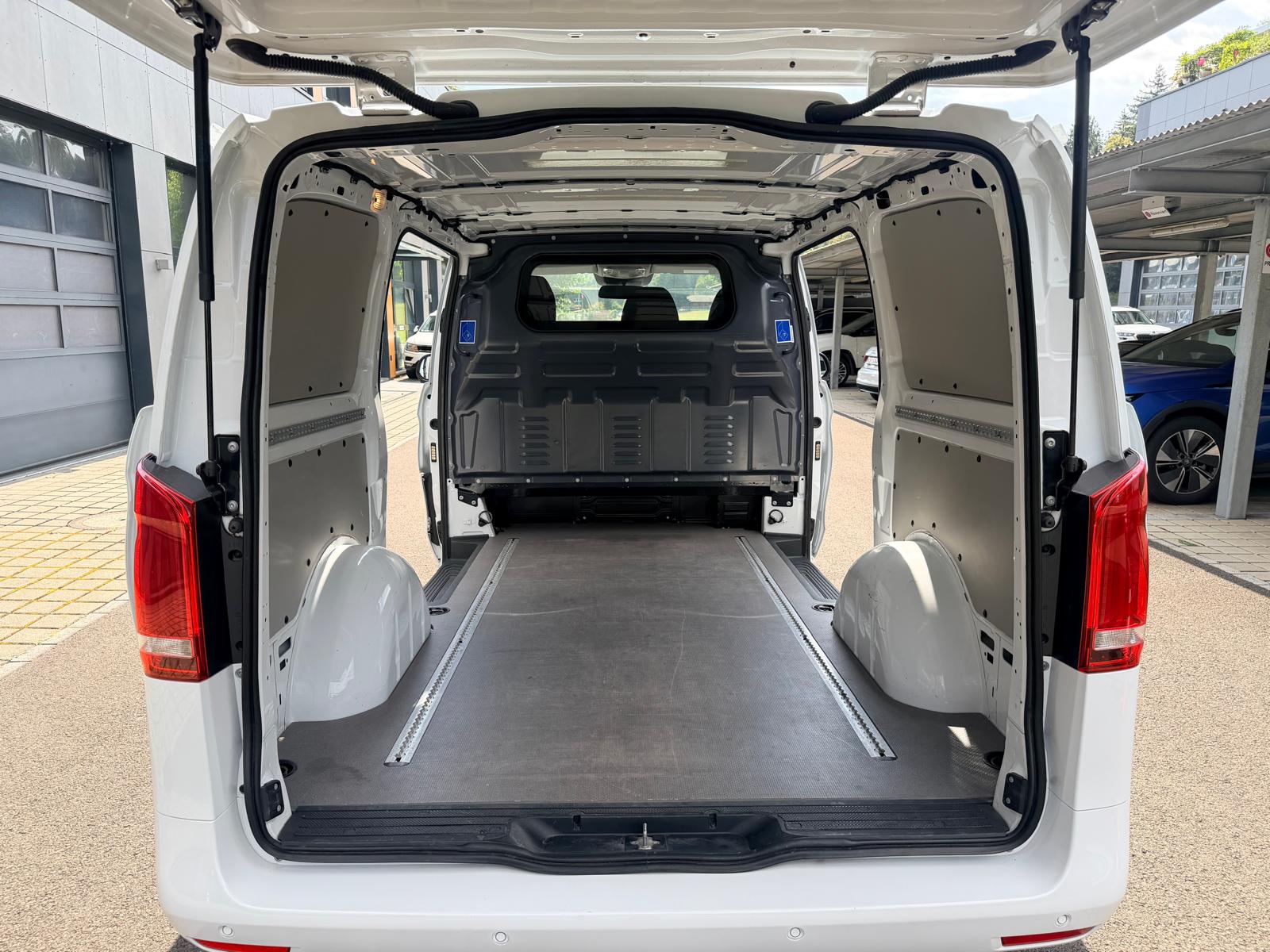 MERCEDES-BENZ Vito 119 CDI Lang 9G-Tronic 4M Base-image-10