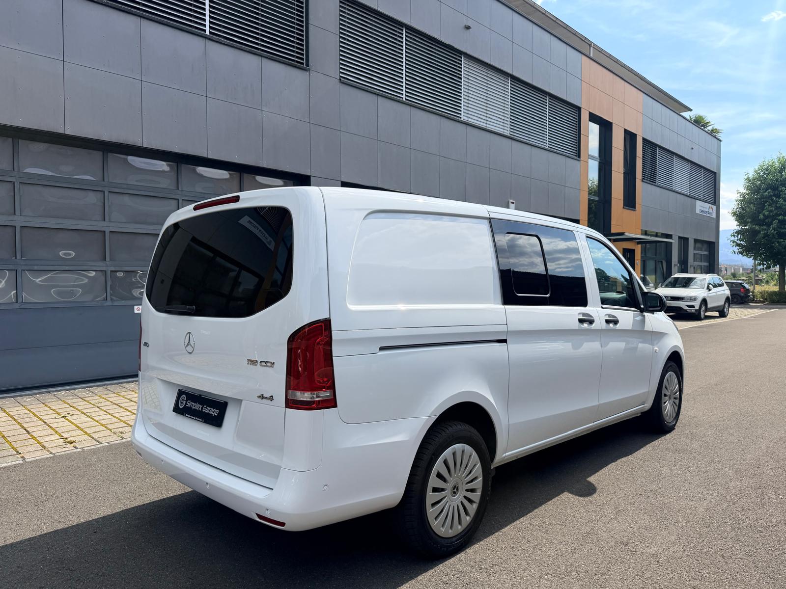 MERCEDES-BENZ Vito 119 CDI Lang 9G-Tronic 4M Base-image-2