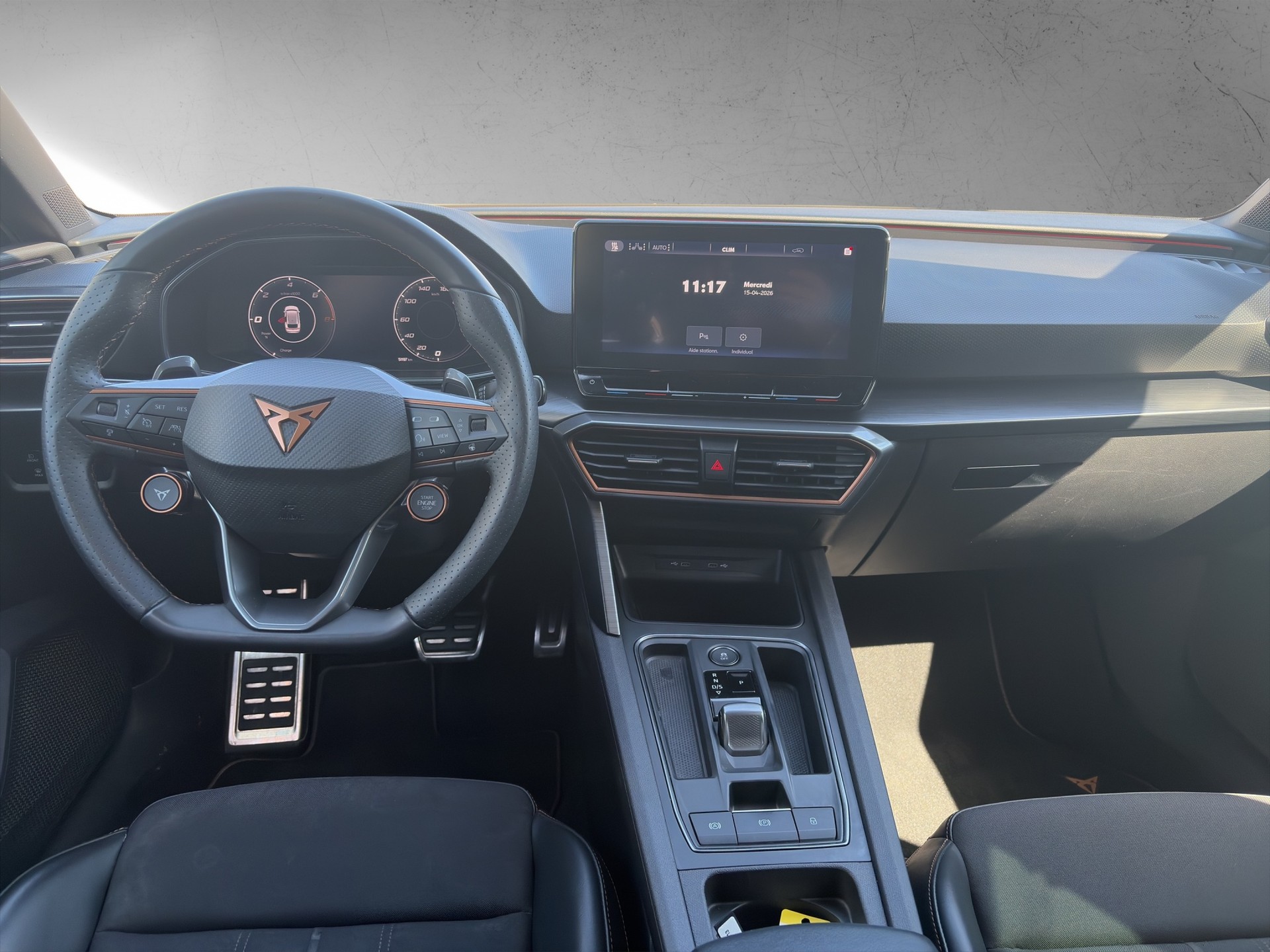 CUPRA LEON ST 1.4 e-HYBRID pHEV DSG-image-11