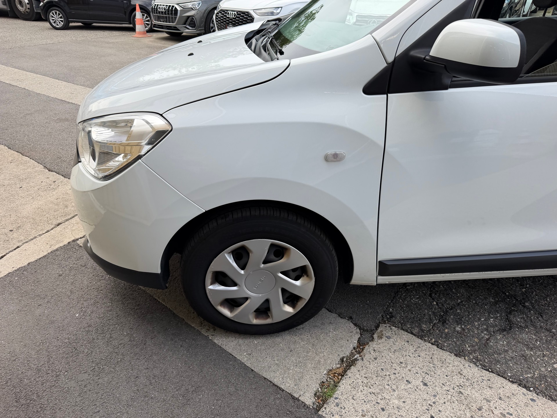 DACIA Lodgy 1.5 dCi Celebration 7 PL-image-5