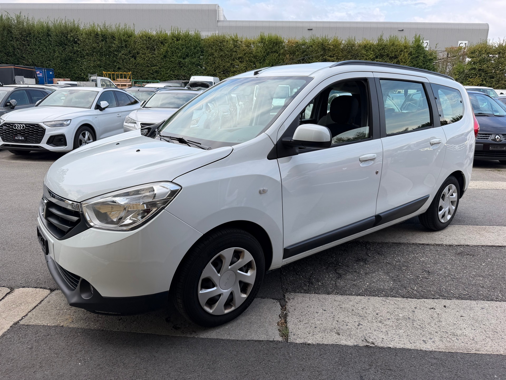 DACIA Lodgy 1.5 dCi Celebration 7 PL-image-7