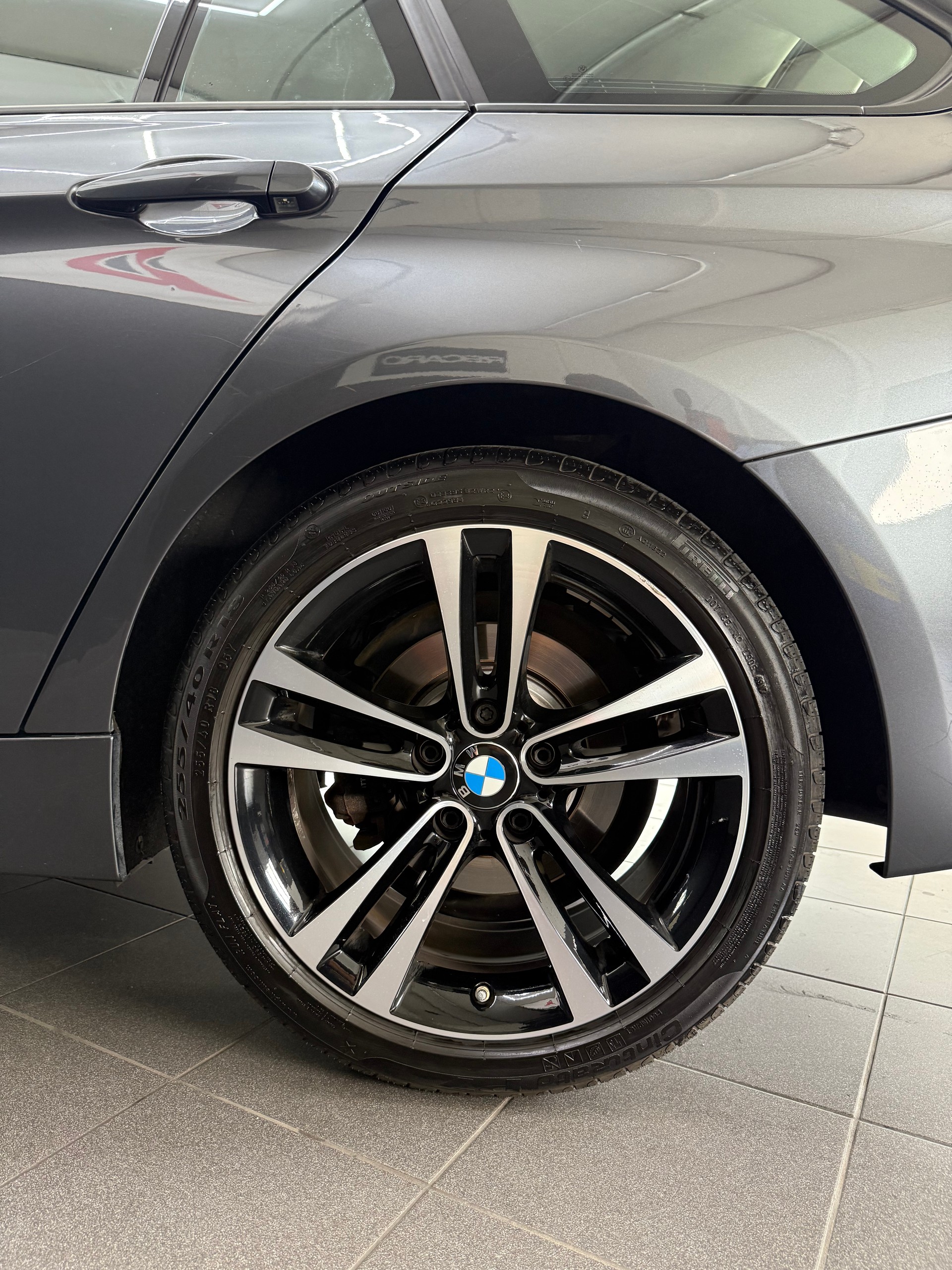 BMW 320d xDrive Touring Frisch ab MFK & Service 1.Hand|CH Fahrzeug|-image-6