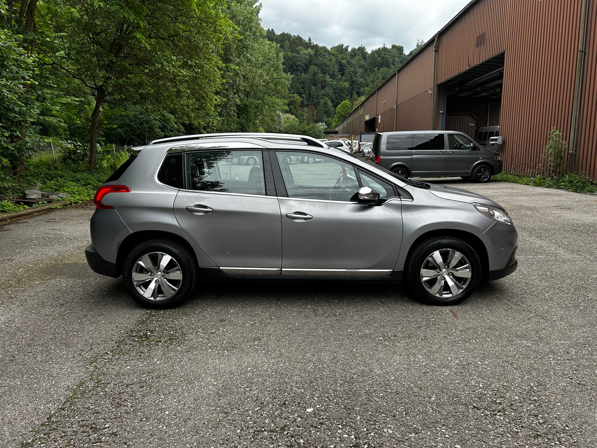PEUGEOT 2008 1.6 VTI Active Automatic-image-4