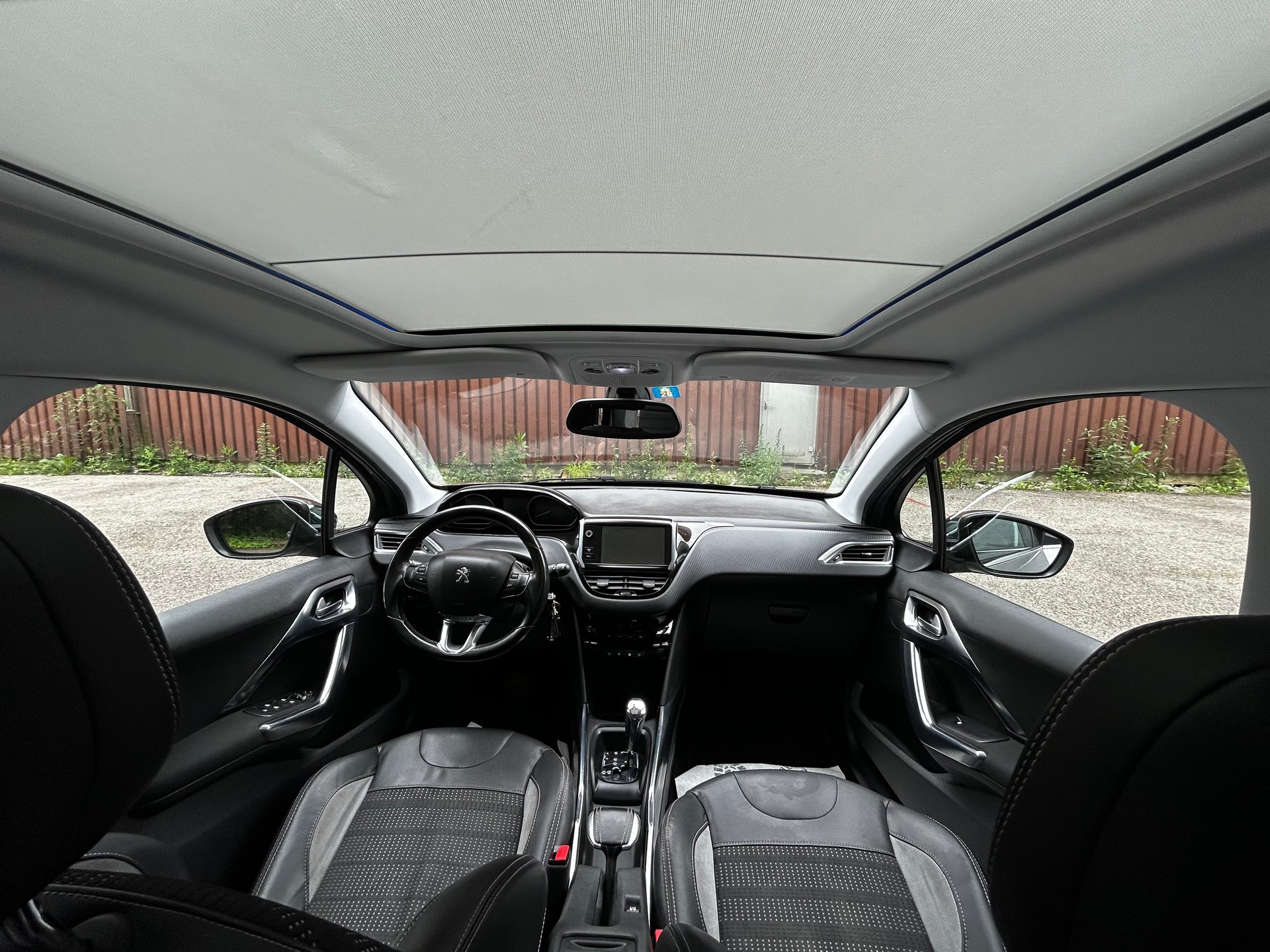PEUGEOT 2008 1.6 VTI Active Automatic-image-10