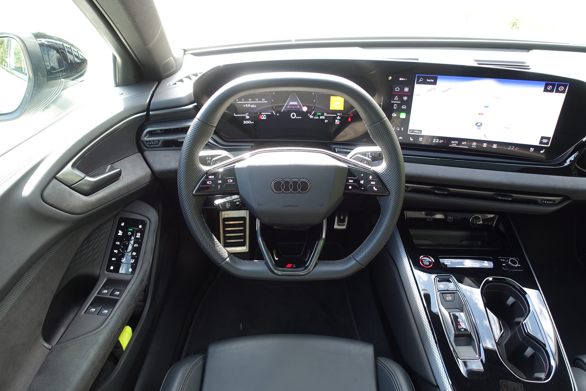 AUDI S5 Avant TFSI quattro S-Tronic-image-4
